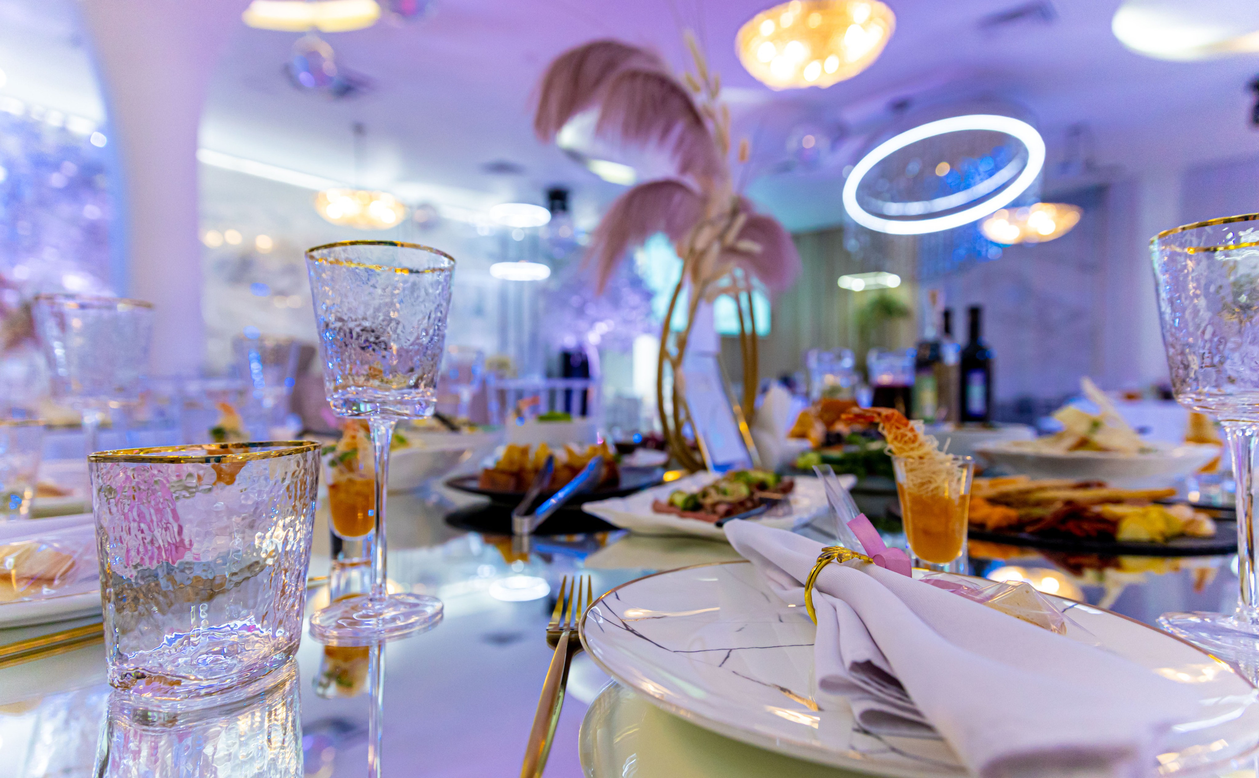 Фотограф на банкет свадьбы, юбилея в Санкт-Петербурге. Фотограф на праздник, корпоратив, День Рождения и Юбилей в г. Санкт-Петербурге Алексей Анкушев