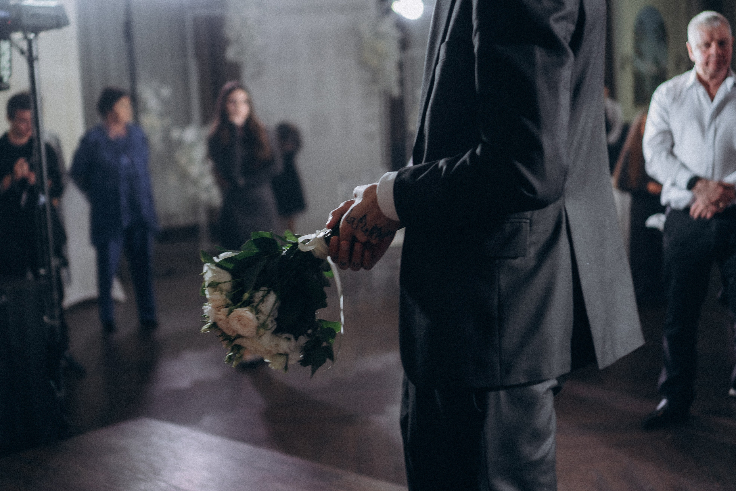 СВАДЕБНАЯ СЬЕМКА СБОРОВ В ОТЕЛЕ И ВЫЕЗД НА ЦЕРЕМОНИЮ (СНЯТО В СИБИРЕ В НИЖНЕВАРТОВСКЕ). Профессиональный фотограф, Санкт-Петербург — Виктория Богомолова