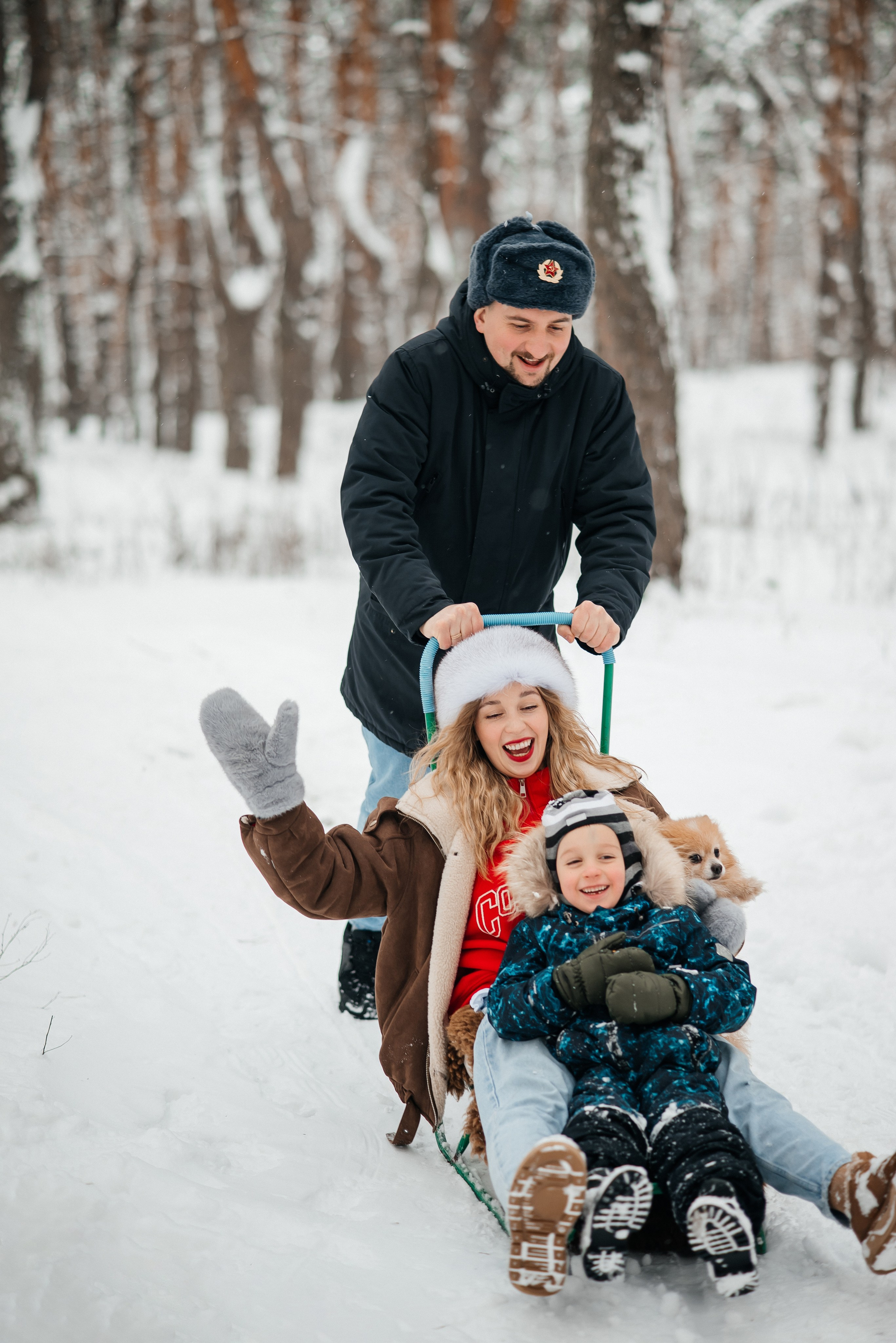 Семейная2. Школьный фотограф в Валуйках. Фотосессии для выпускников и изготовление выпускных альбомов в городе Валуйки и в Белгородской области