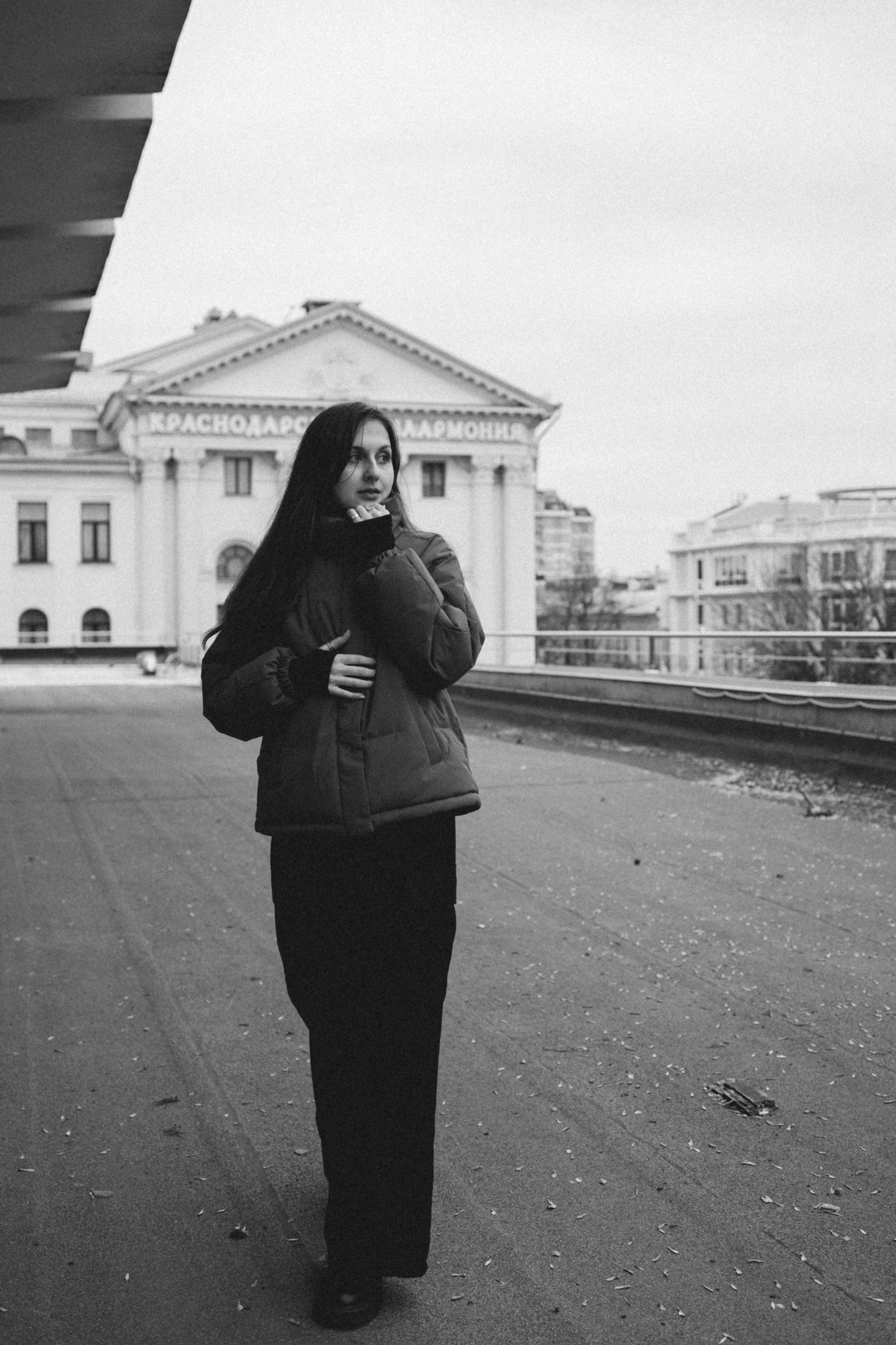 Снежана крыша в центре. Фотограф в Краснодаре Лагунов Владимир