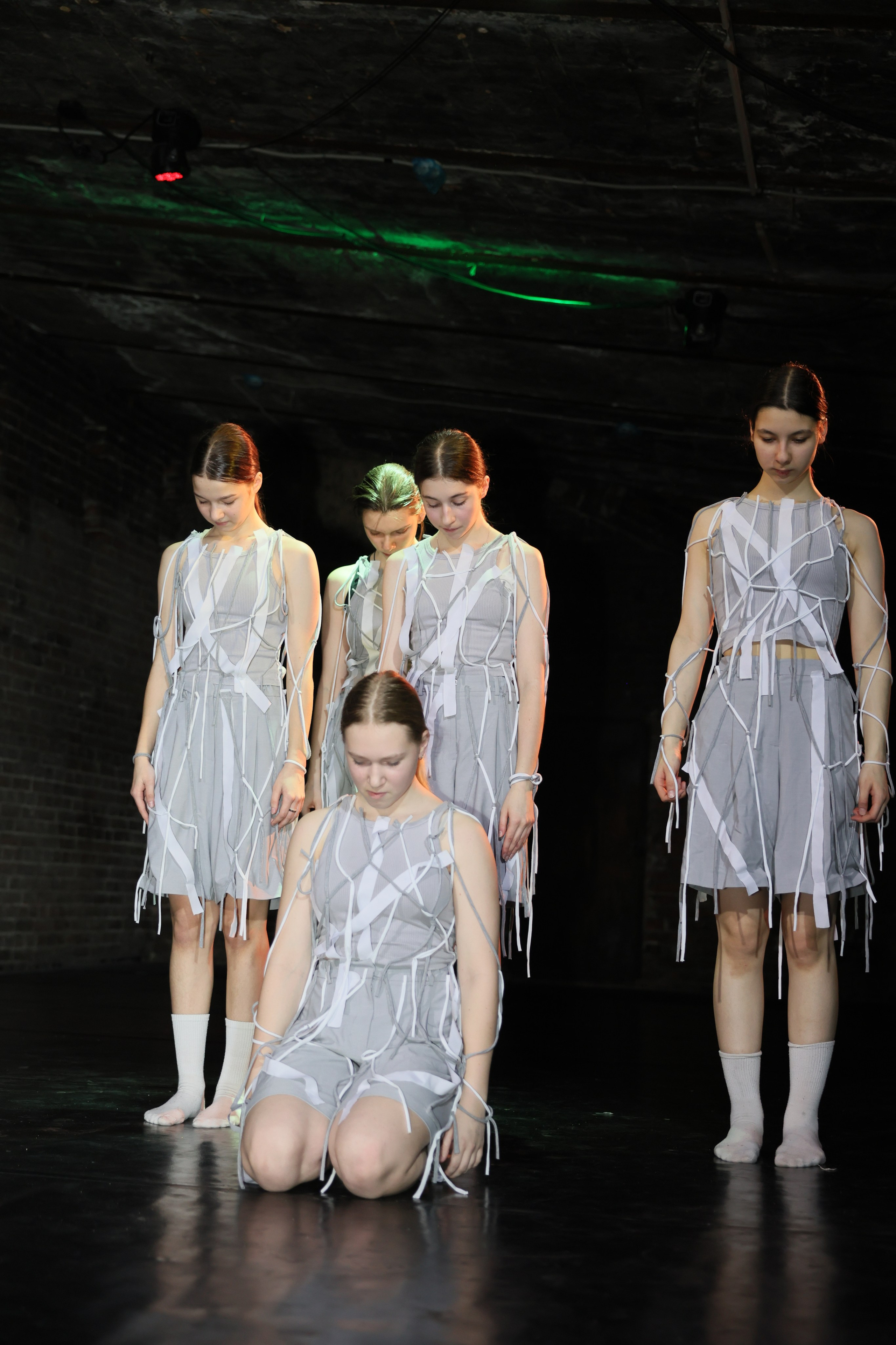 Новогодние танцы. Главная