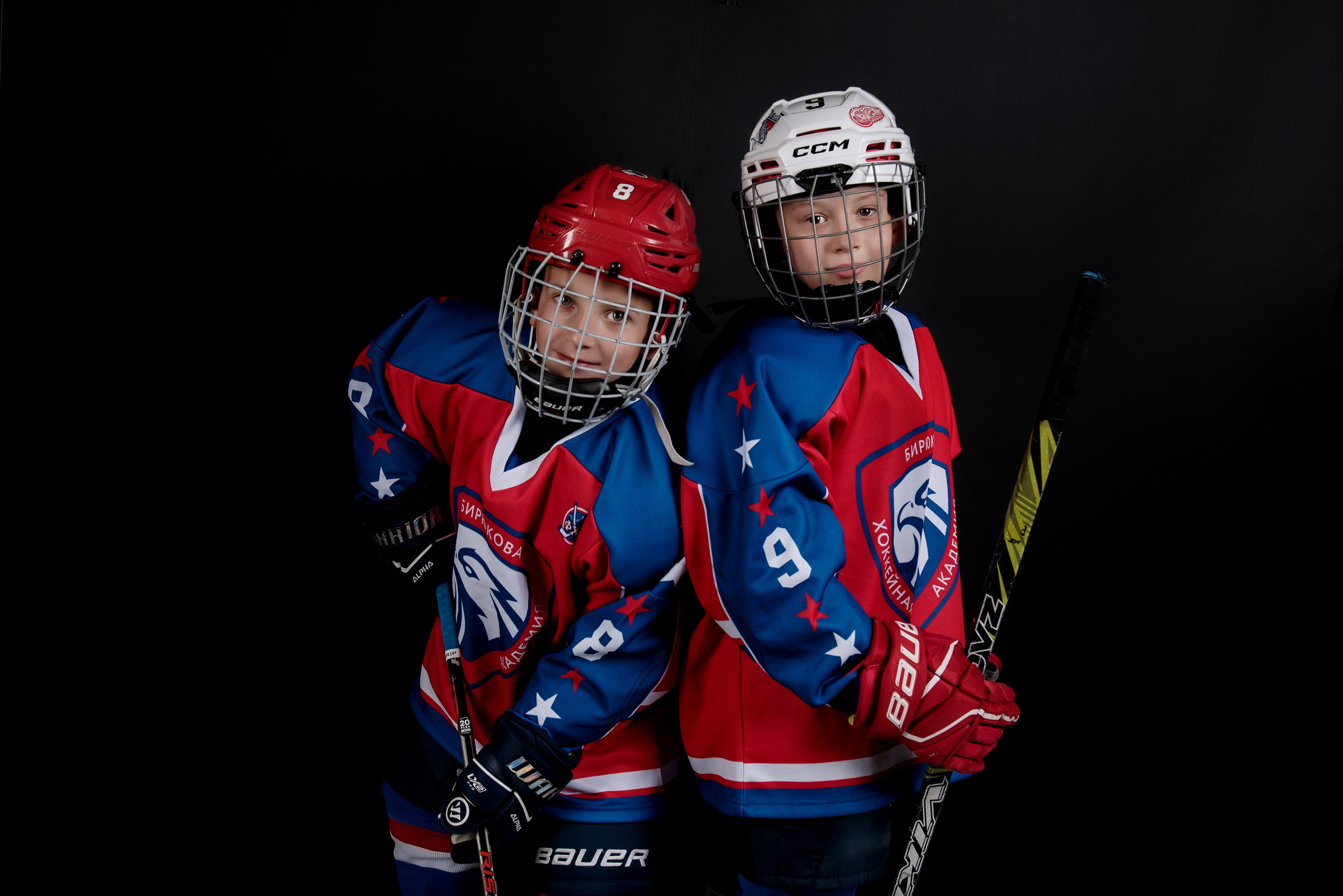 Хоккей — Гимнастика групповая съемка. Детский фотограф в Долгопрудном и Москве