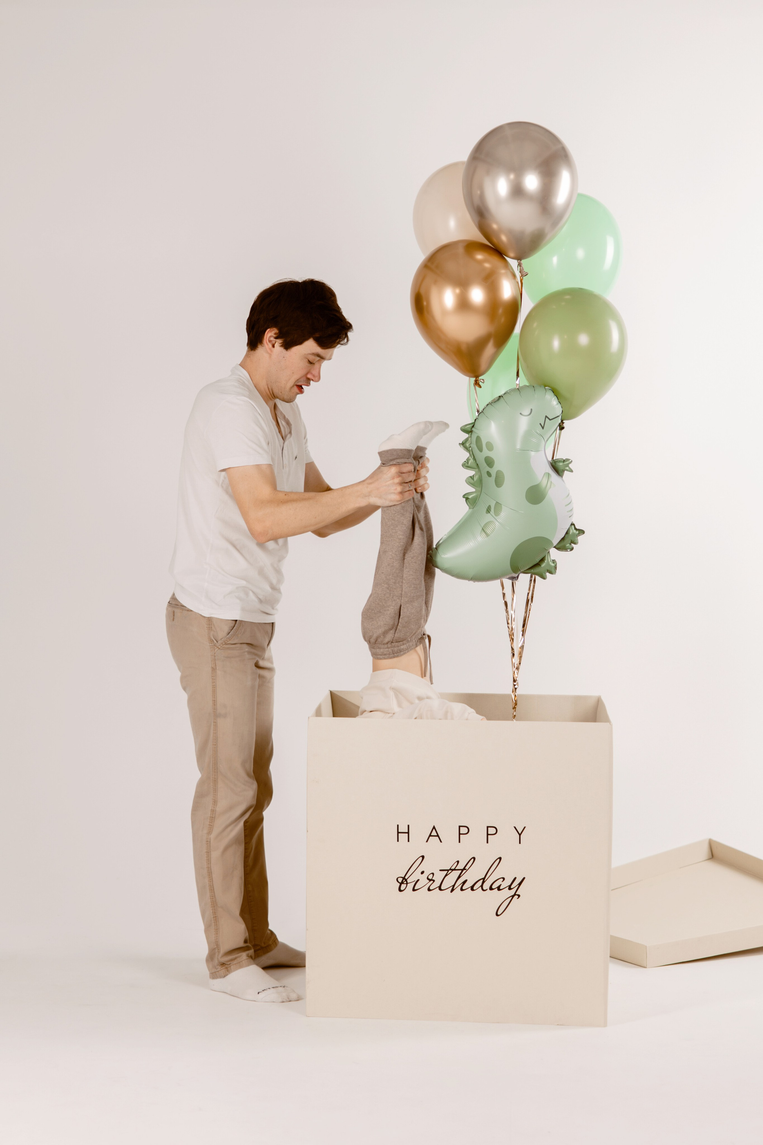 Gallery. Wow box balloon. poklon kutije za balone. boxes for balloons. veloprodaja i maloprodaja