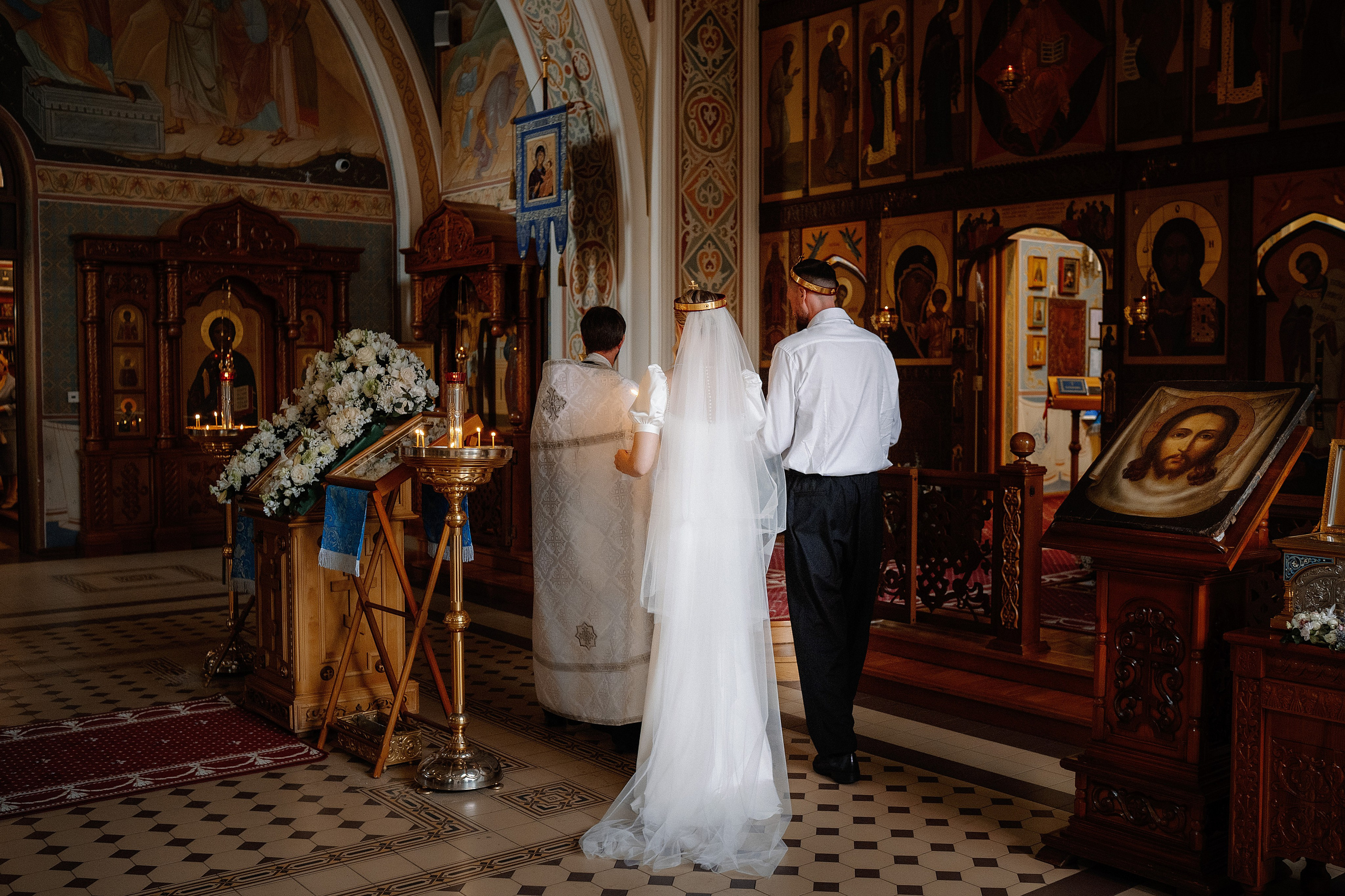 Евгений и Валерия. Фотограф на Крещение и Венчание в Красноярске Рамазанова Юлия