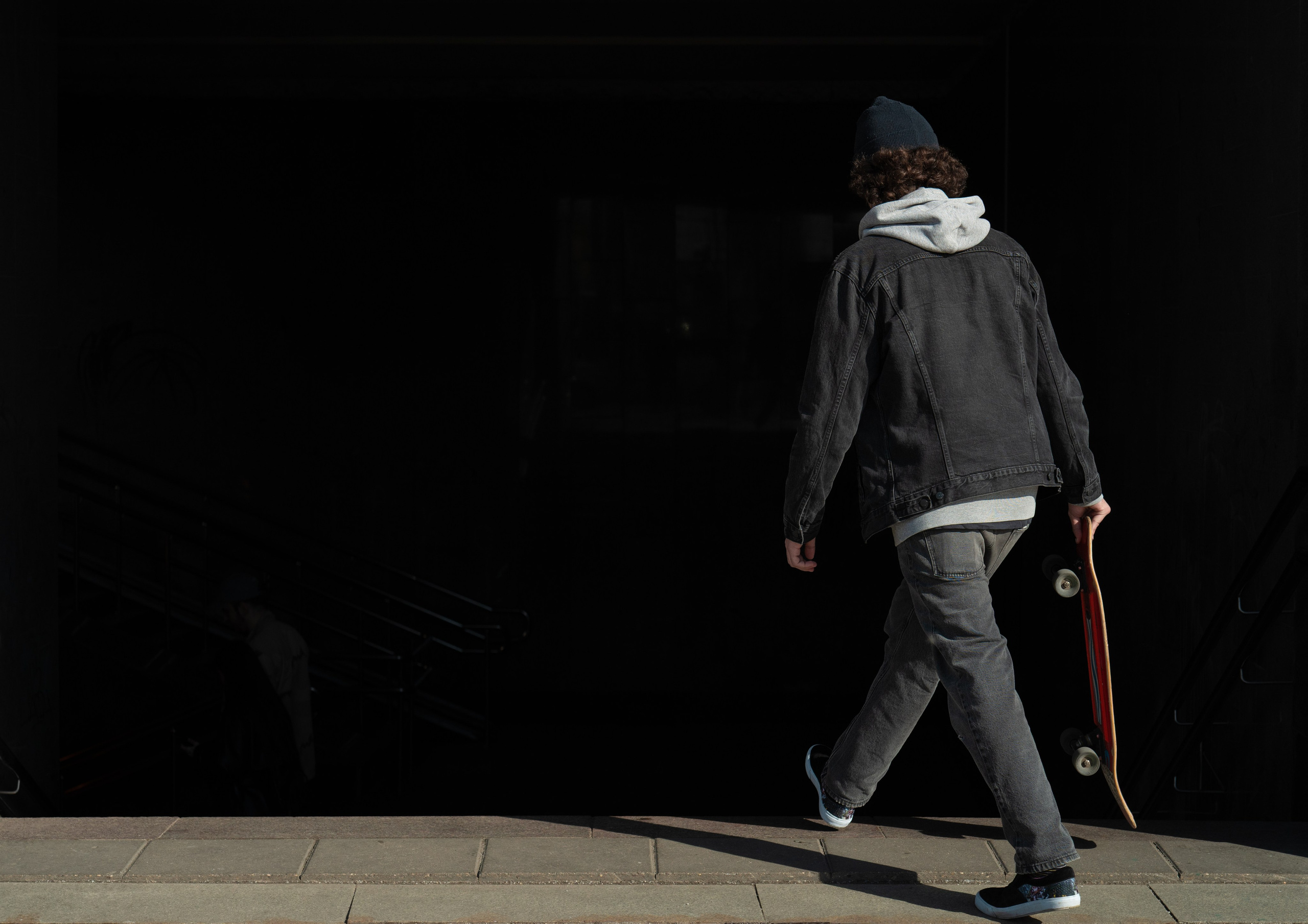 Street. Если ты на Земле — звони