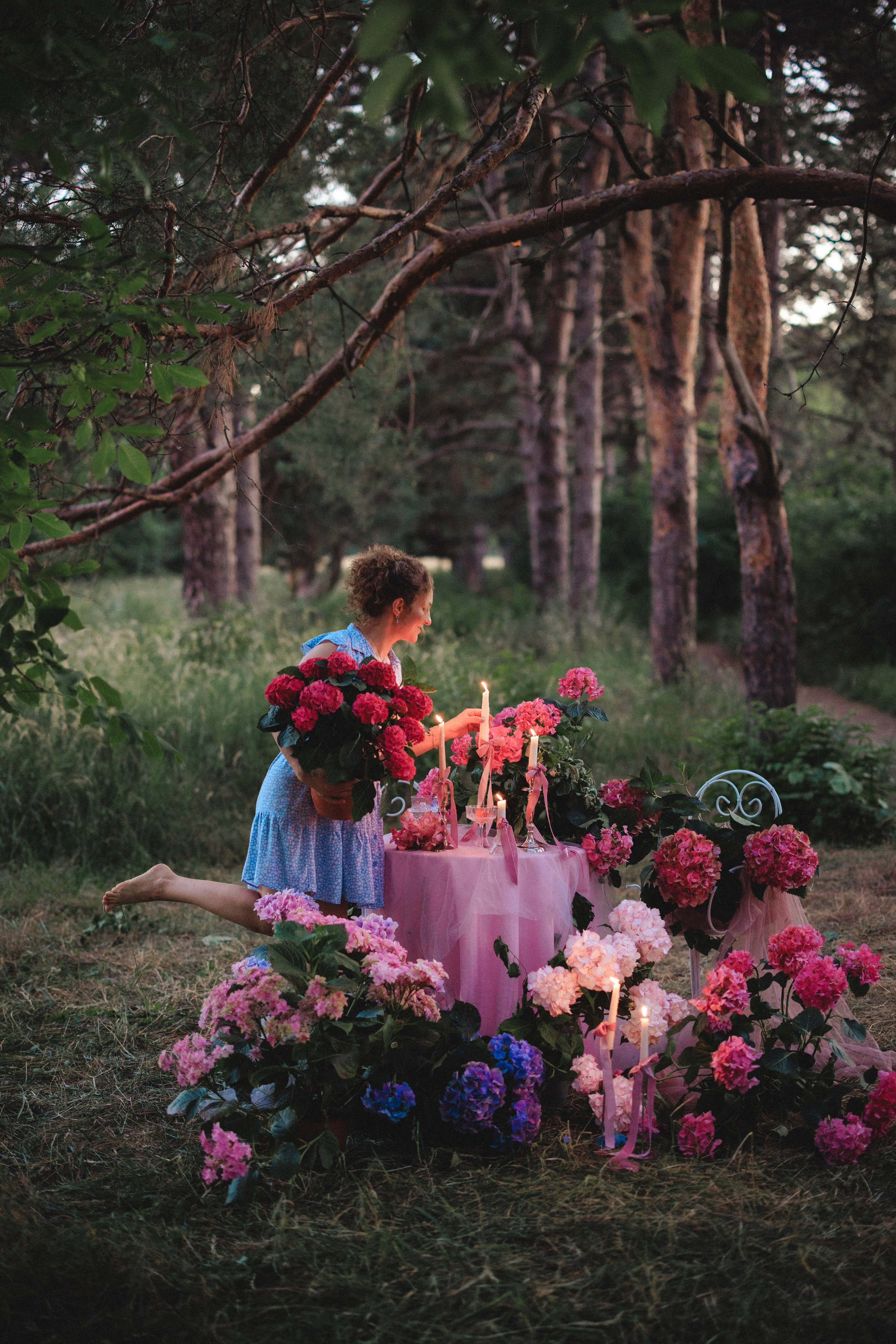 Цветочная фотосессия в лесу. Семейный и детский фотограф в Краснодаре Анна Трашкова