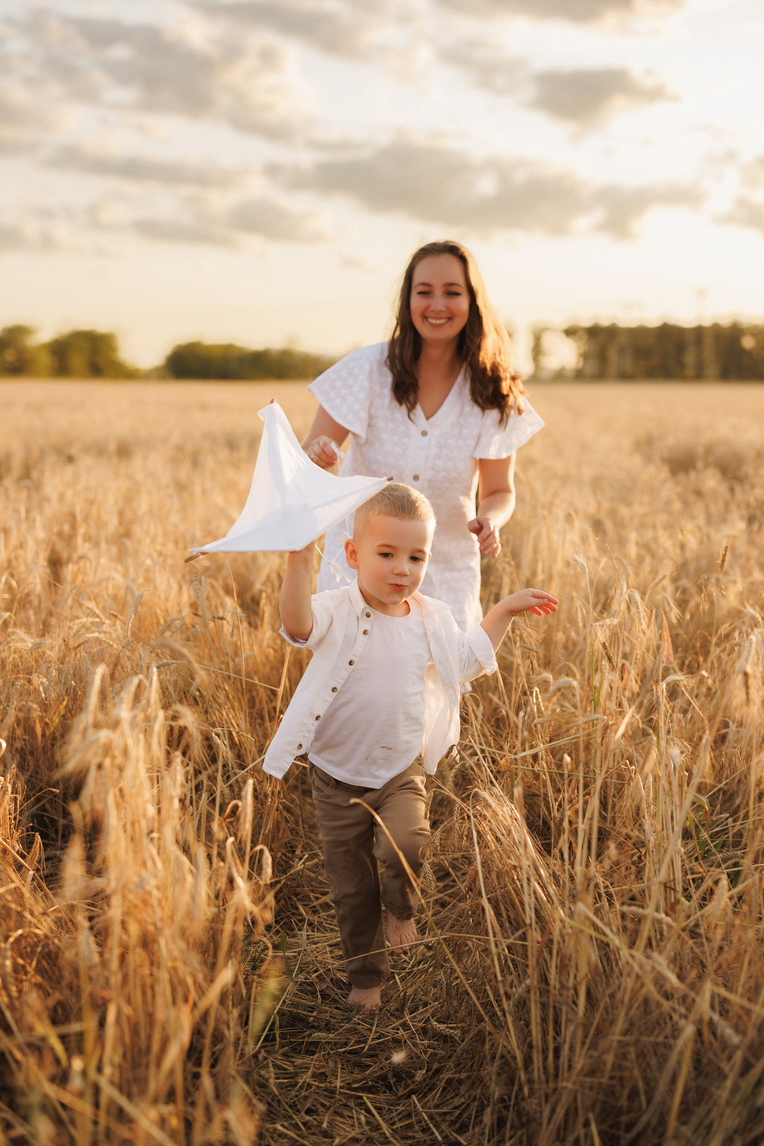 Пшеничное поле, семьи. Семейный и детский фотограф в Краснодаре Анна Трашкова