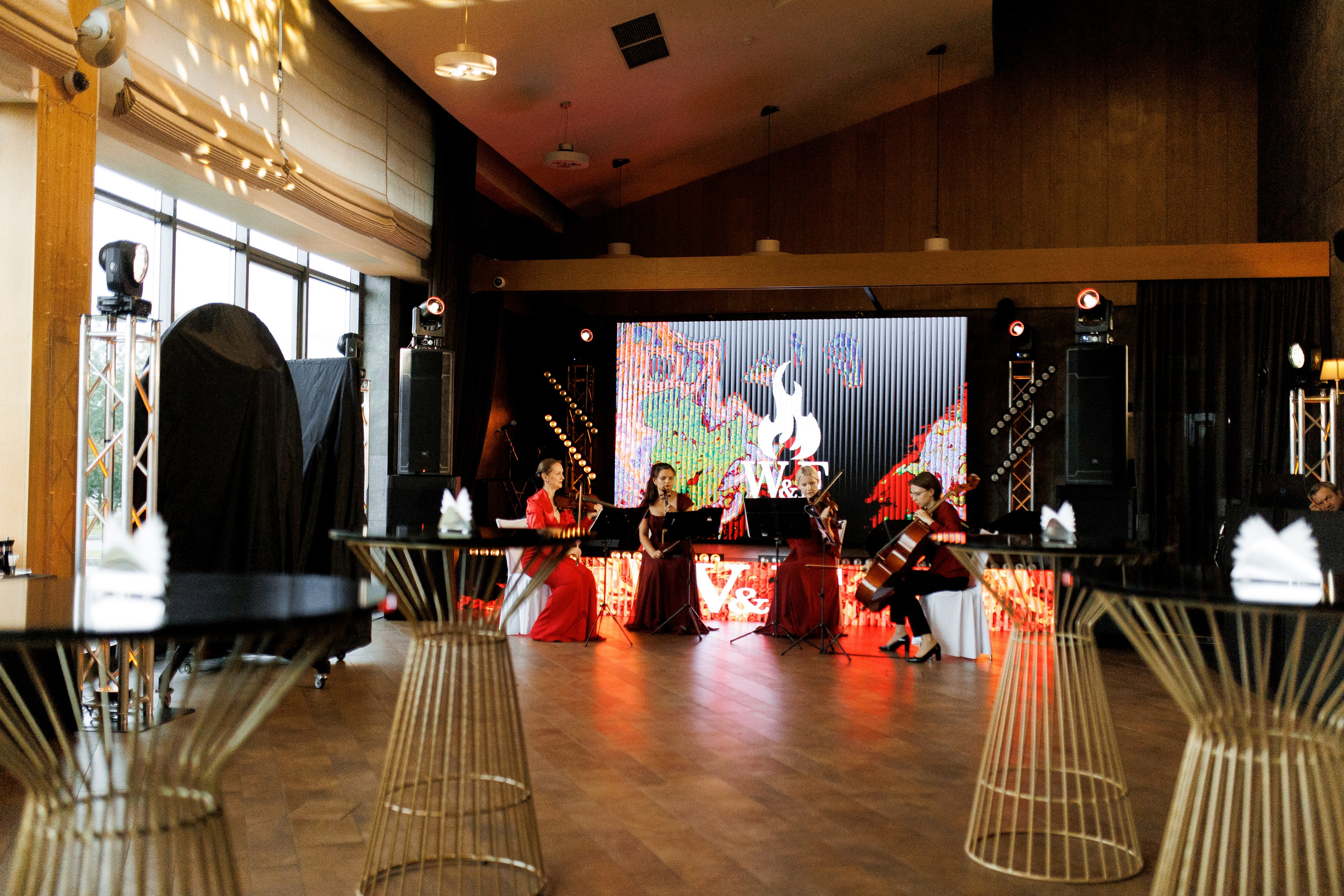 10 Years of Wooden Fire Restaurant. Свадебный фотограф Каледич Тимофей