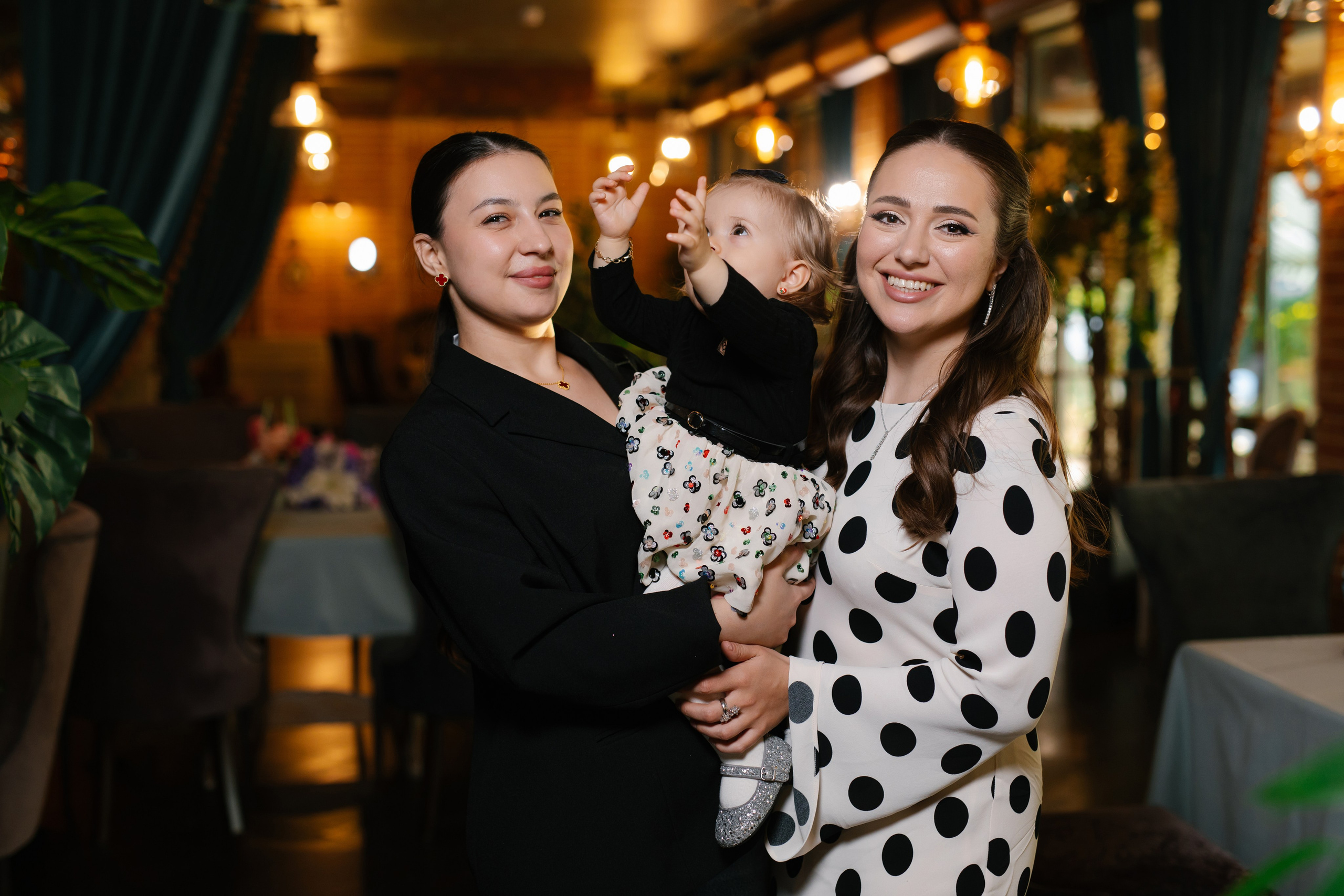 День рождения Роксаны, ресторан Лев Голицын