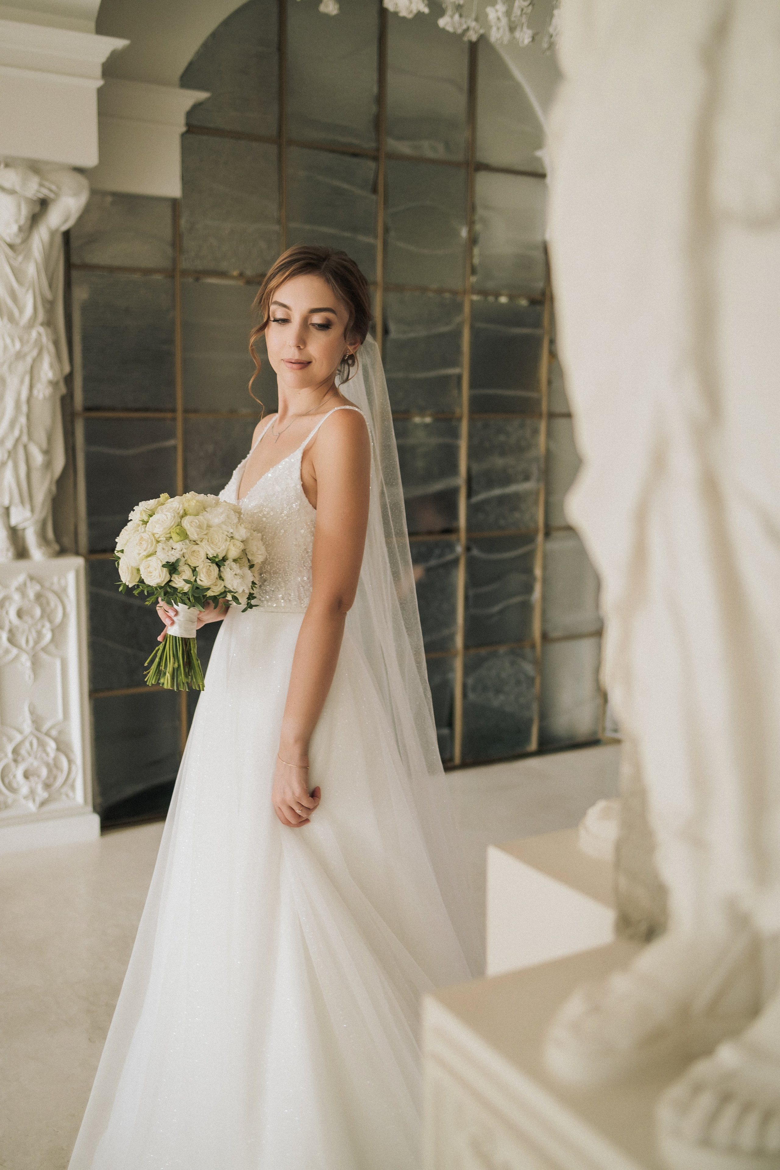 Свадебная прогулка Екатерины и Евгения. Свадебная фотография. Арина Рубах