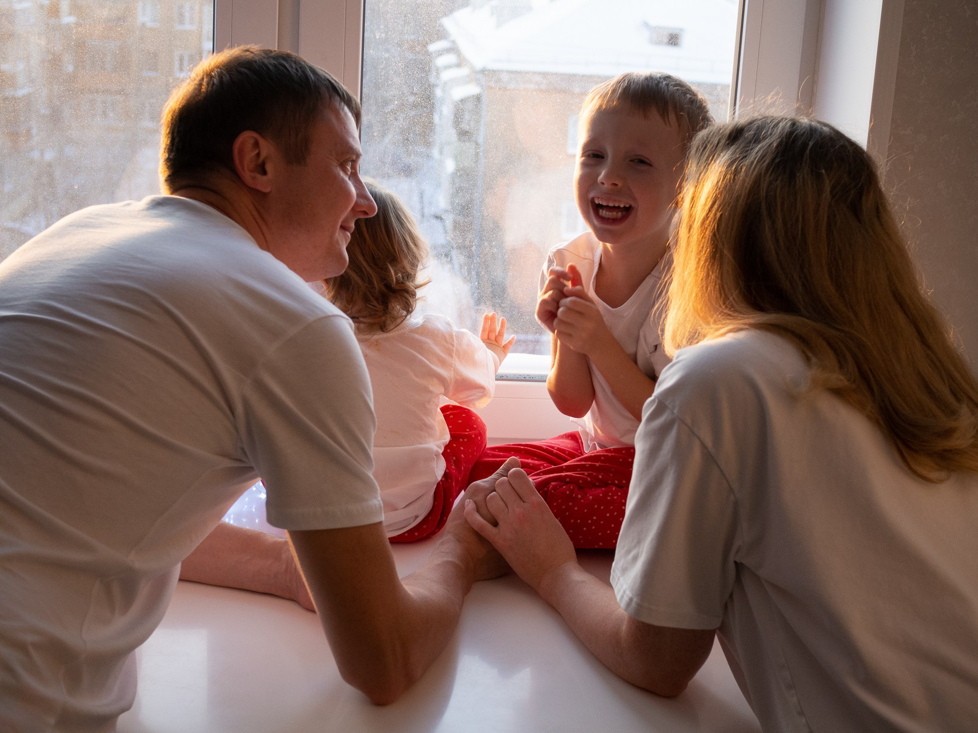 Семейная фотосессия у вас дома. Фотограф новорождённых в Перми и Култаево Анна Сажина