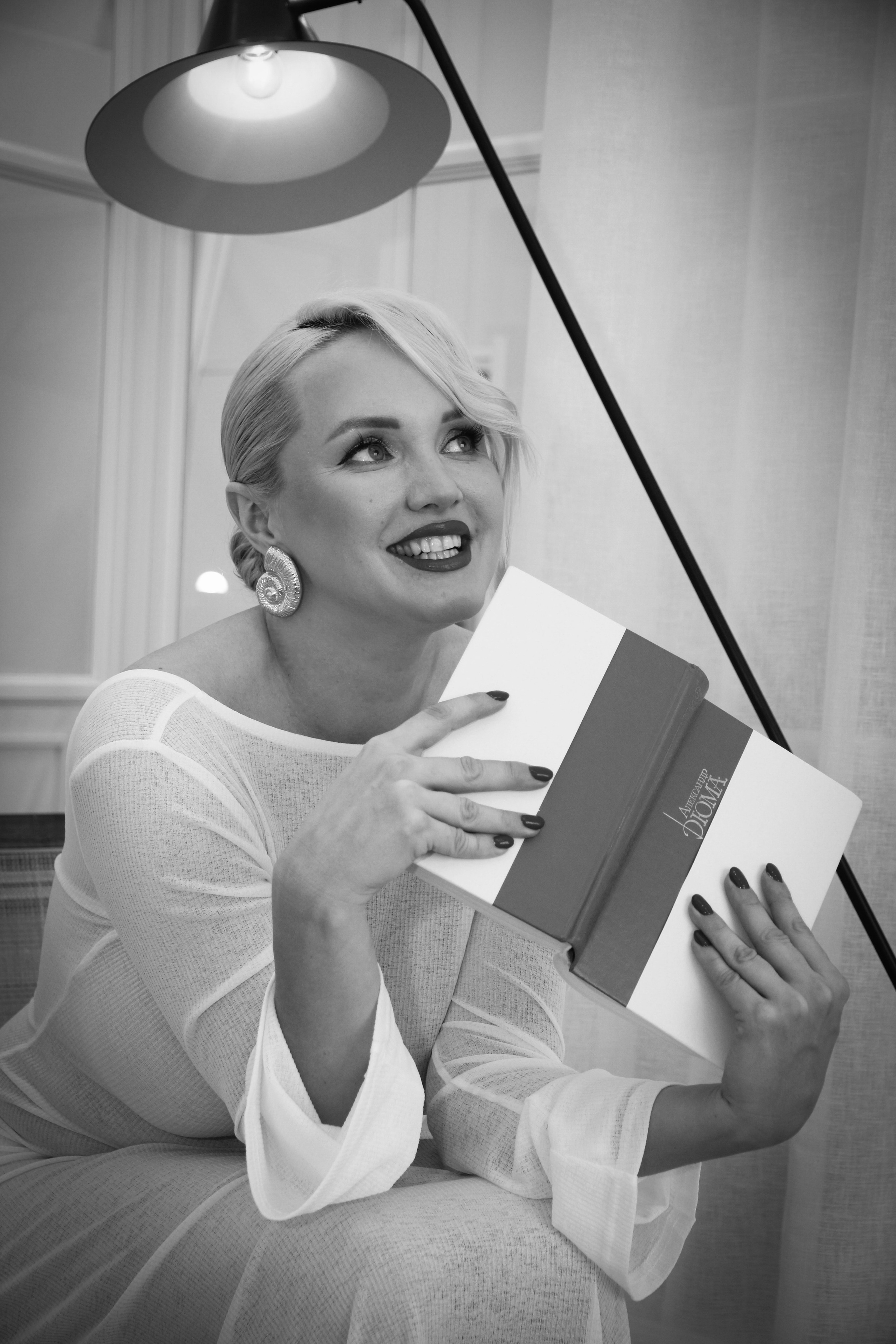 Женские студийные фотосъемки. Фотограф-ретушер Екатерина Стародубцева