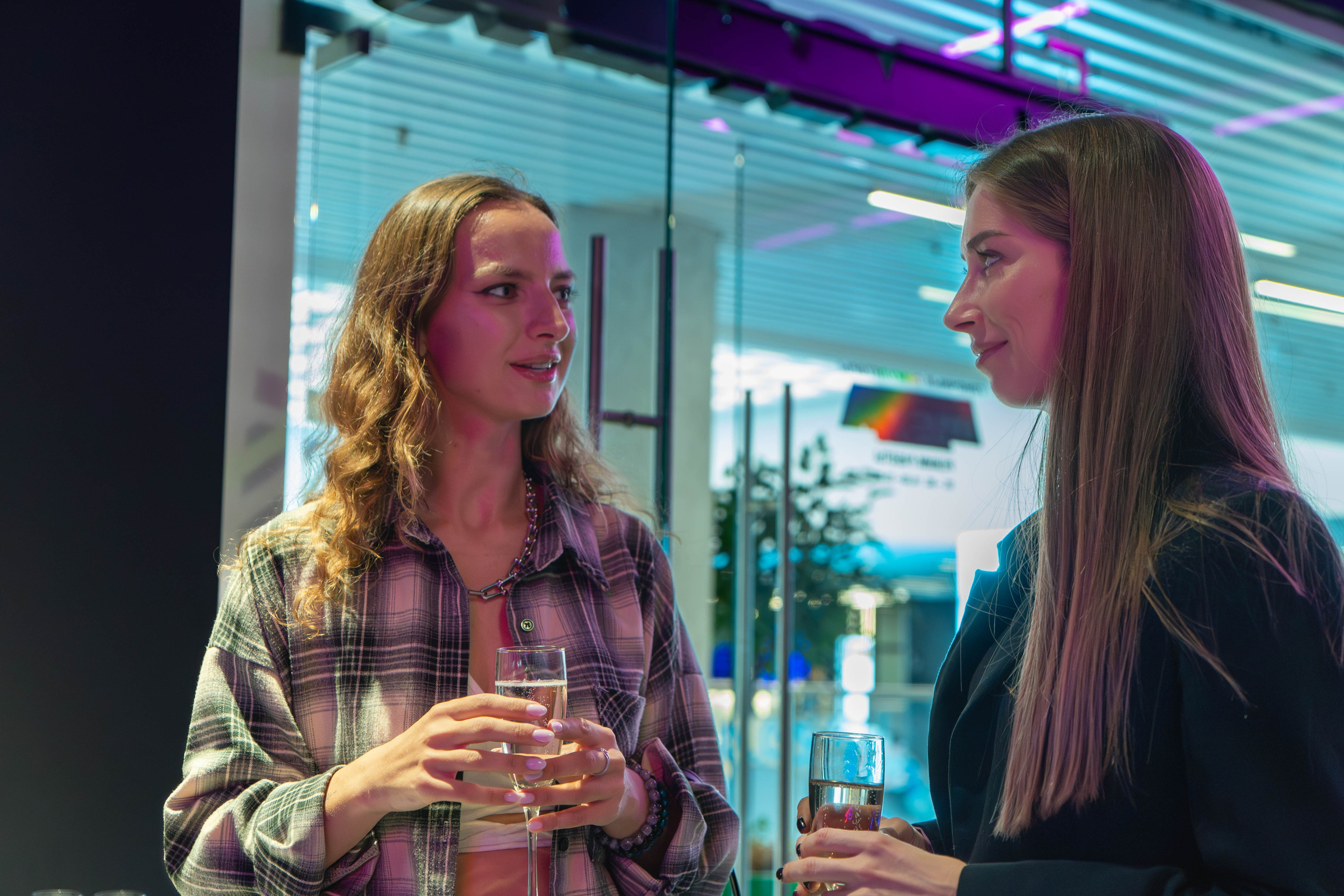 Открытие компьютерного клуба «Meta Racing». FM Media Сrew. Репортажные фото и видео