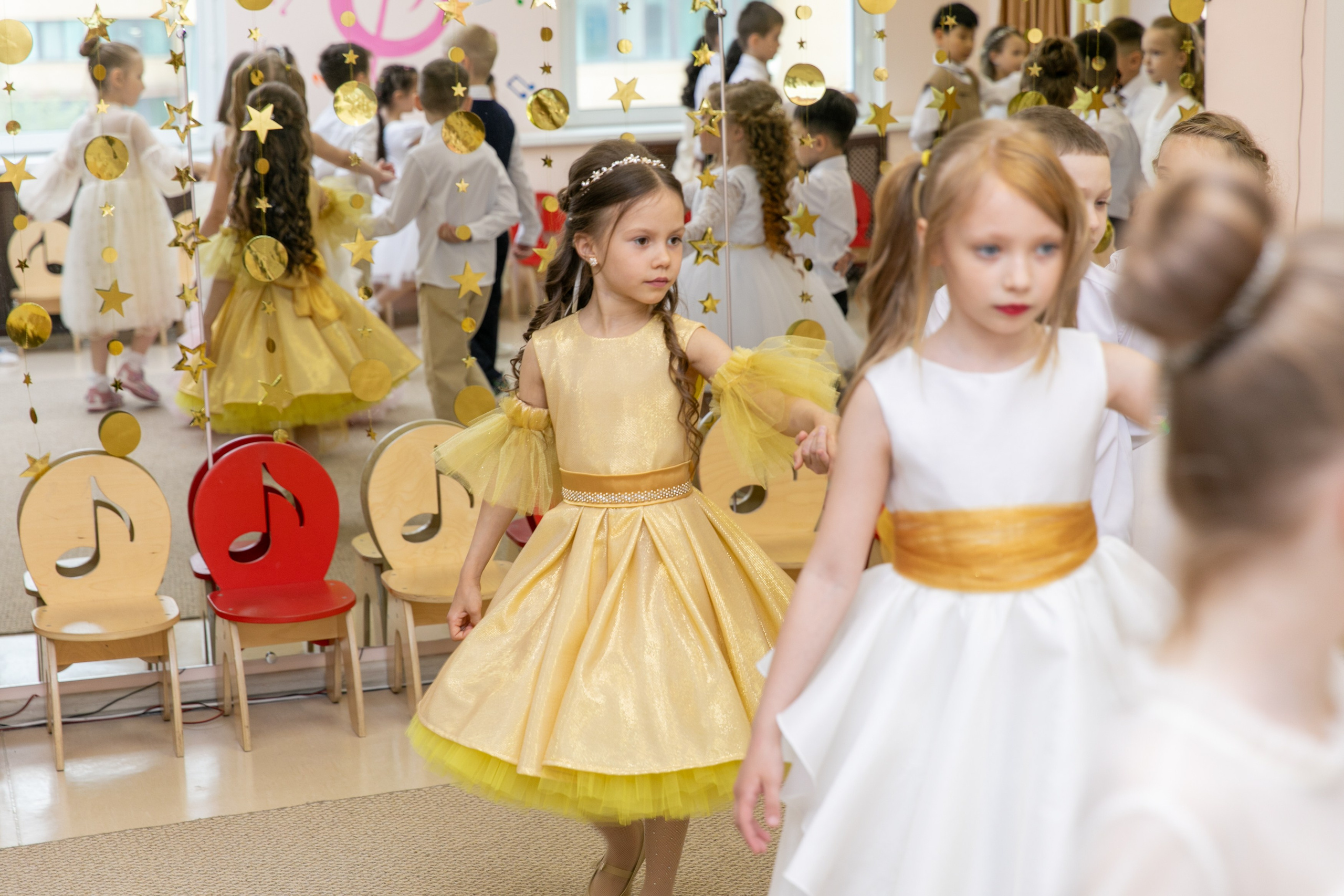 Выпускной Цветик-Семицветик 2025. Школьный и детский фотограф в Южно-Сахалинске Анастасия Лескова