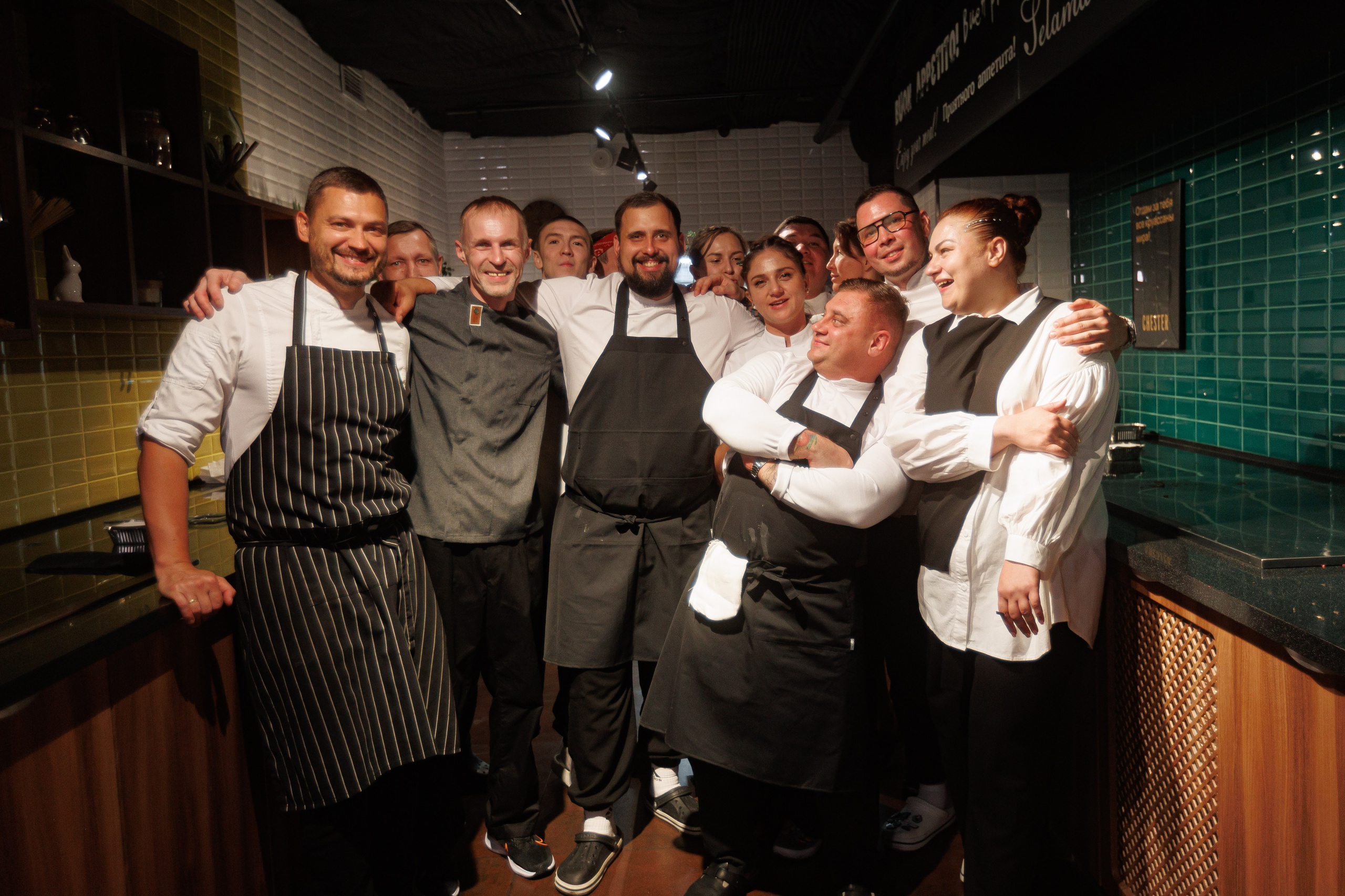 Фотографии с Гастроужина Честер Челябинск 5 ЛЕТ.5 ШЕФОВ