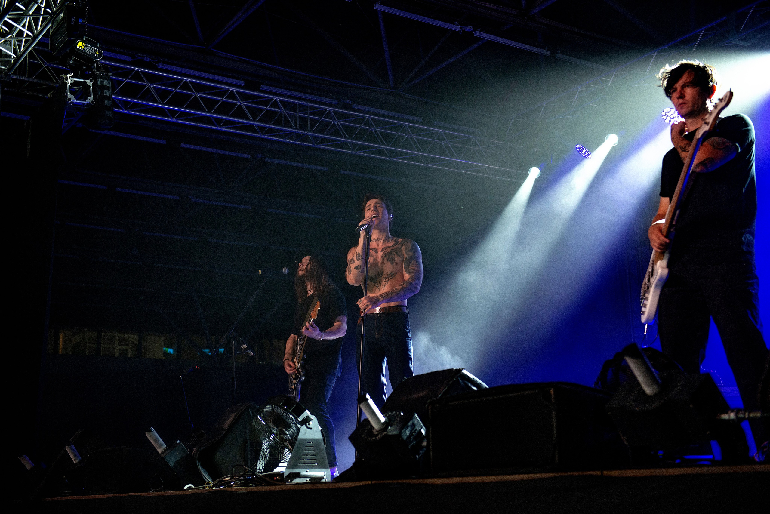 Концерт Хolidayboy. Школьный, фэшн фотограф в Тюмени и в России Ирина Королева