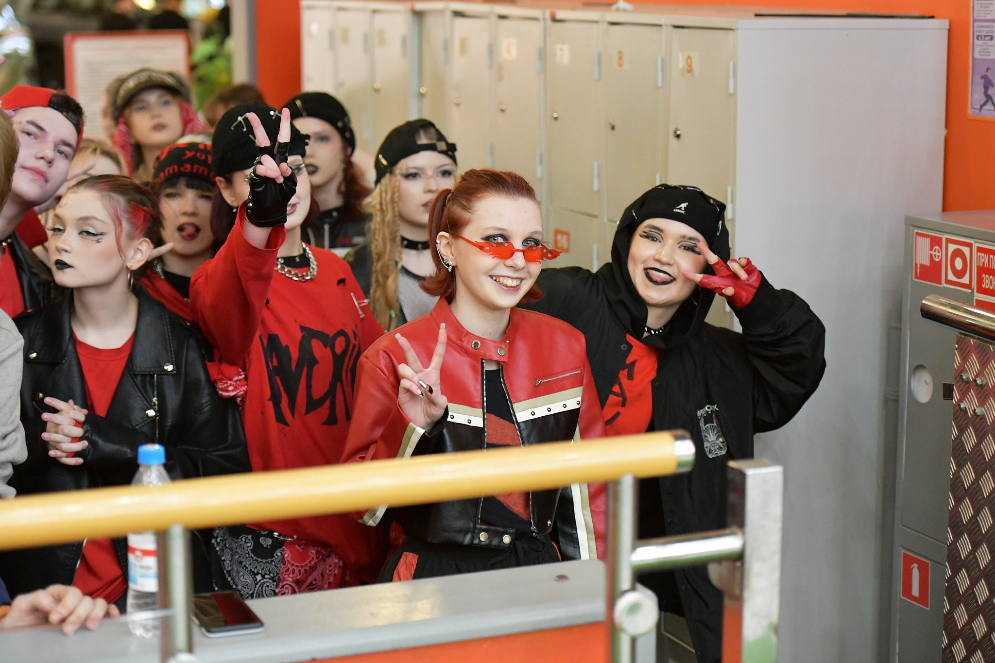 IX Хитовые танцы в ТРЦ «Сургут Сити Молл». Студия по производству фото и видеоконтента «АППЕРТУРА»