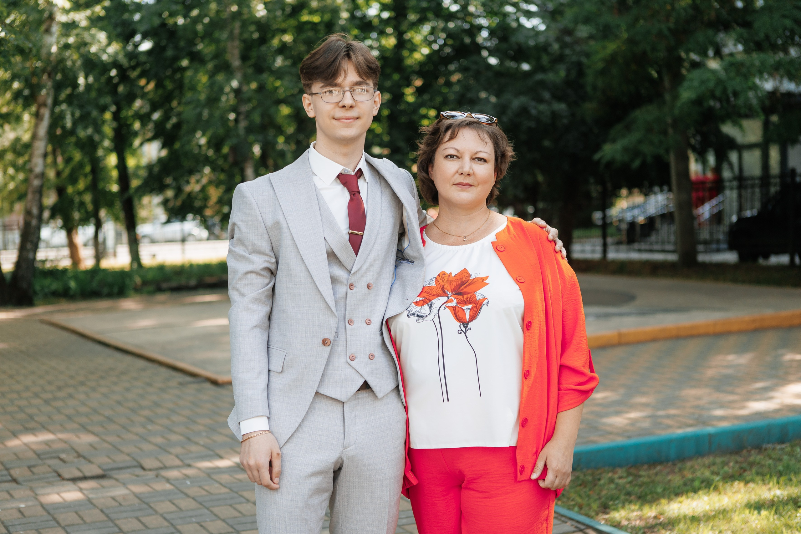 Выпускной Гимназия 12 2024 г. Свадебный и портретный Фотограф в Липецке Дмитрий Котюков