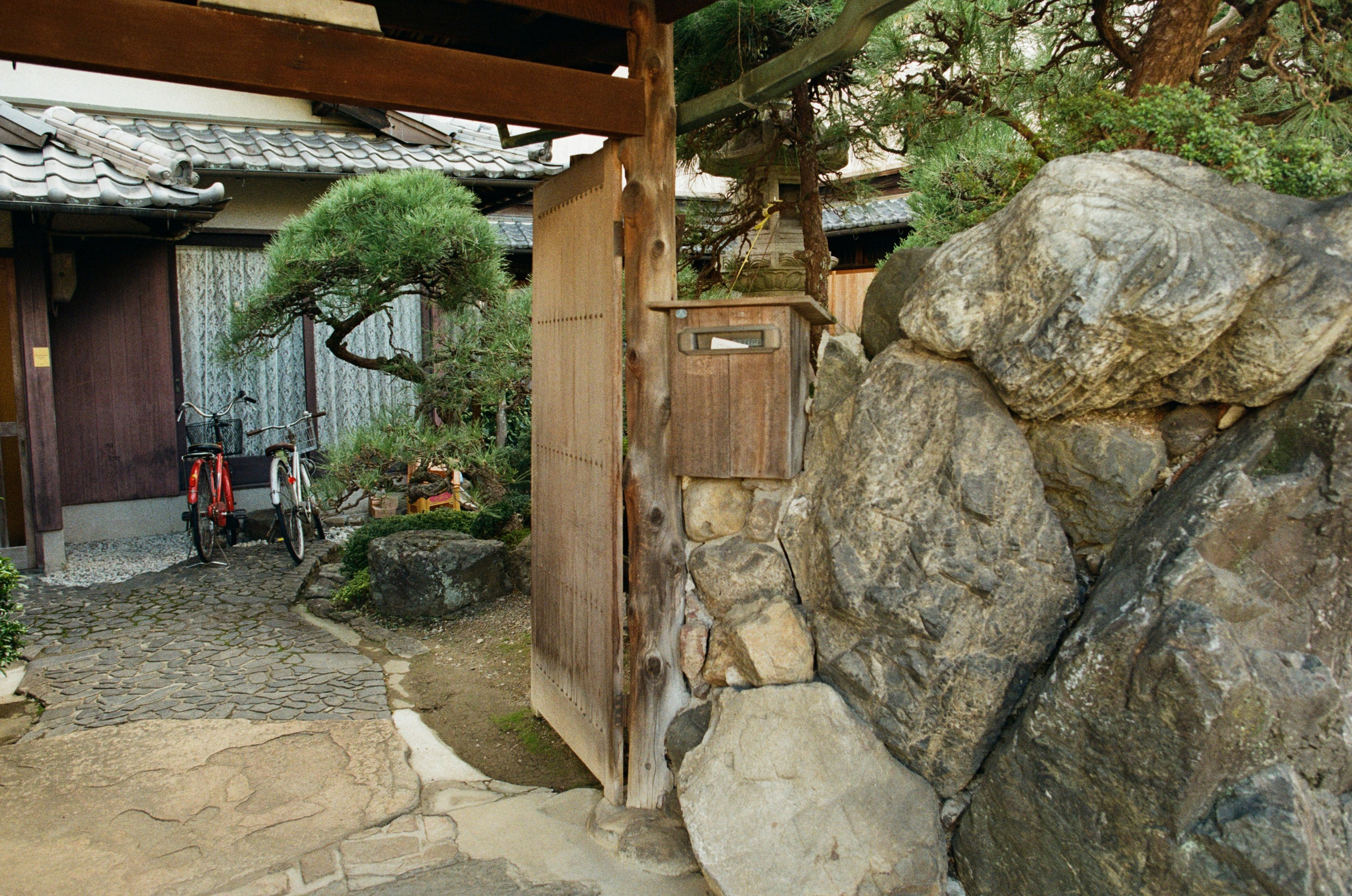 Out of noise // japan, kyoto III. EVER EXPOSED