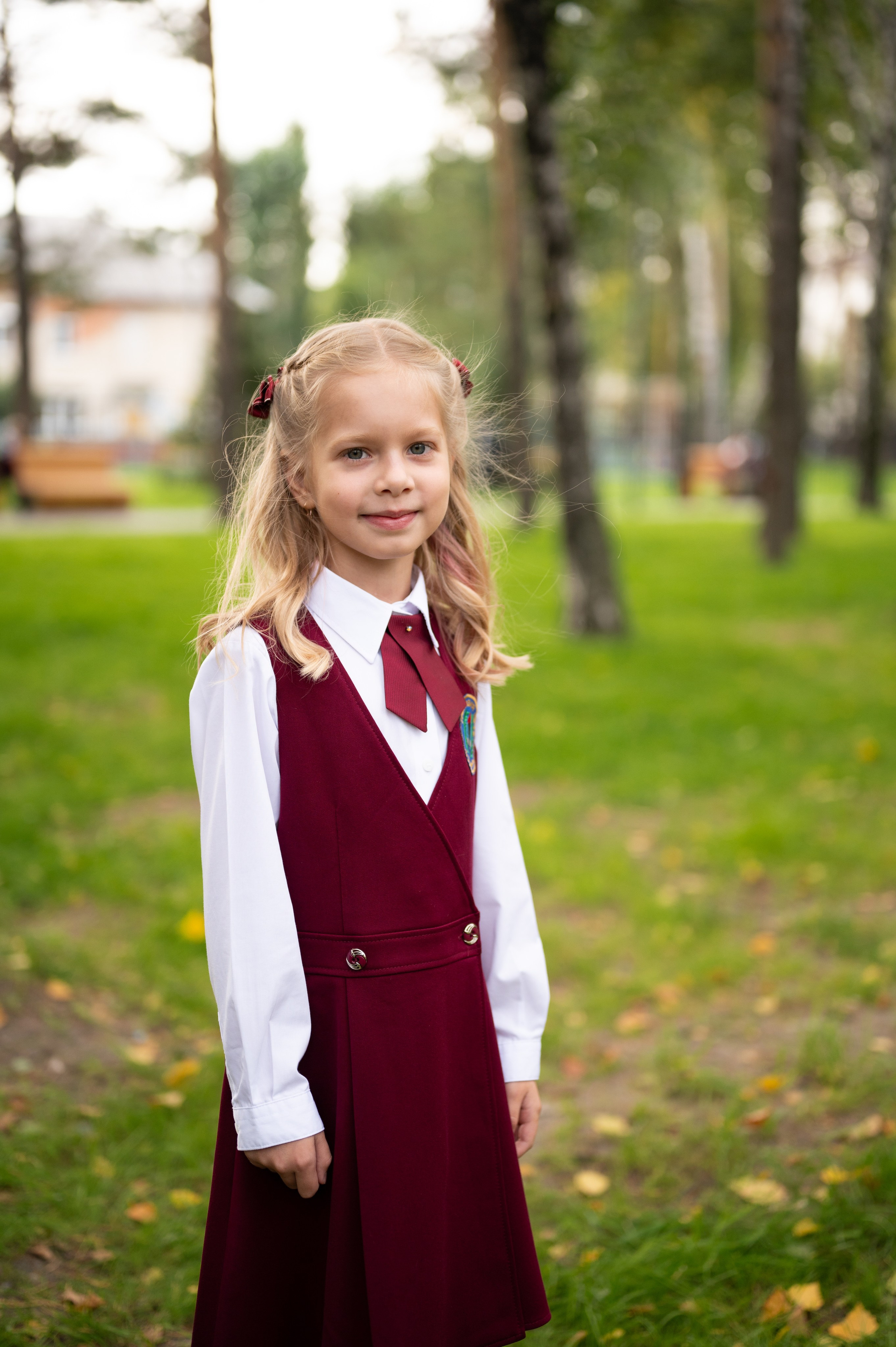 1 сентября 16 гимназия 2 класс (линейка + в классе+ на улице). Фотограф новорожденных, семейный детский в Тюмени Татьяна Морозова