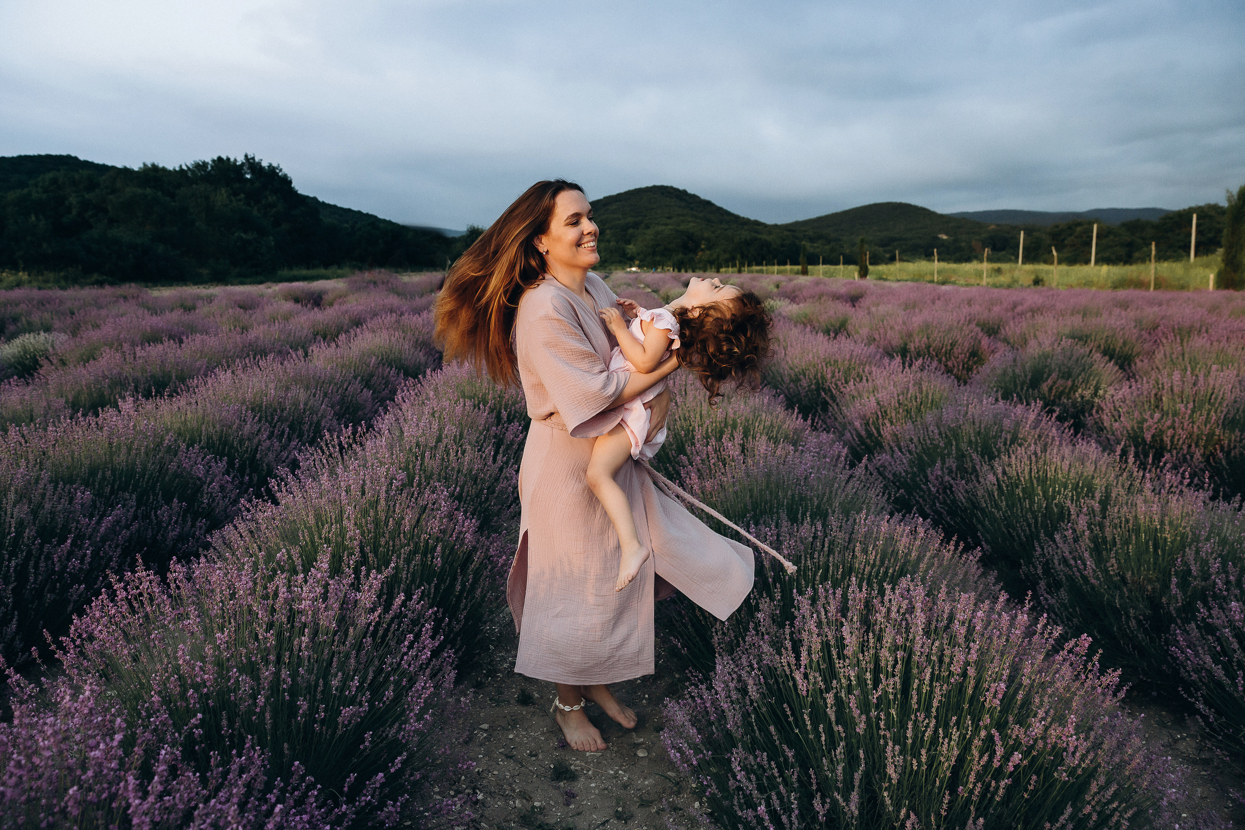 Кристина Каролина лаванда. Свадебный и семейный фотограф Анапа