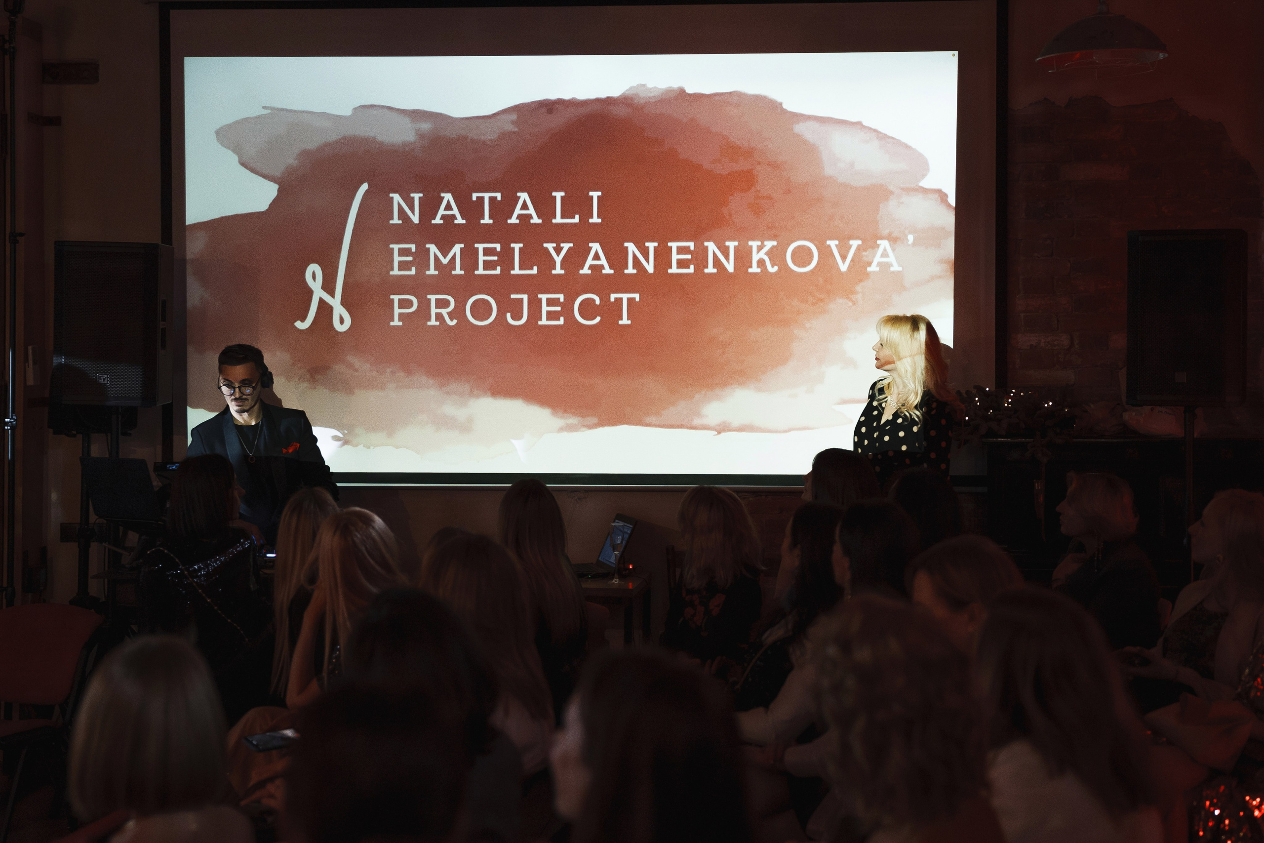 Natali Emelyanenkova Project. Свадебный и репортажный фотограф в Волгограде Антон Сидоренко