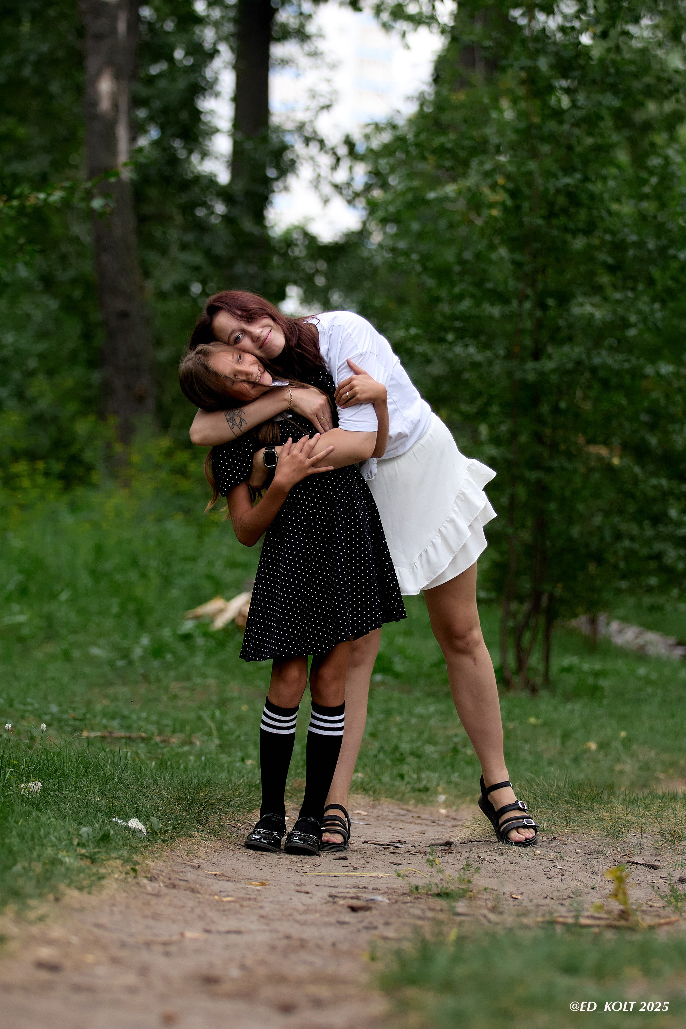 Сказочная тропинка. ФОТОГРАФ ЭДУАРД КОЛТУНОВСКИЙ