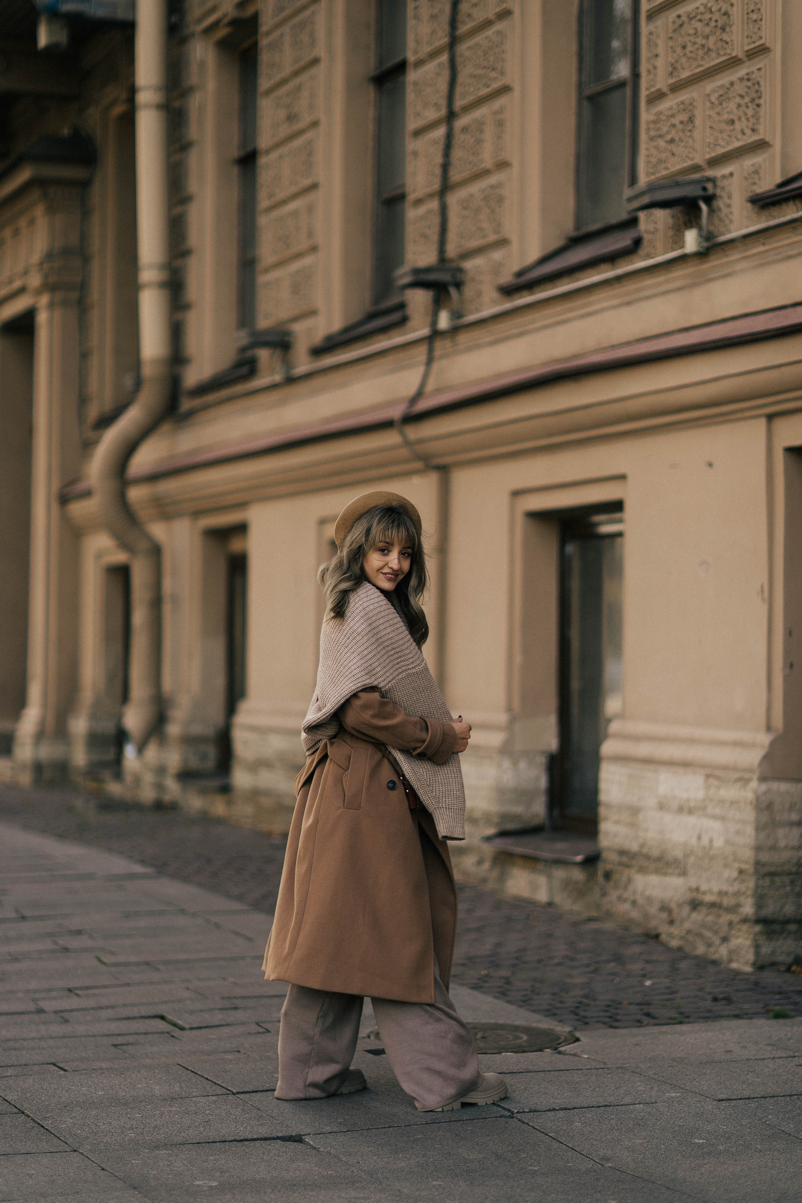 Оленька Гладченко. Главная