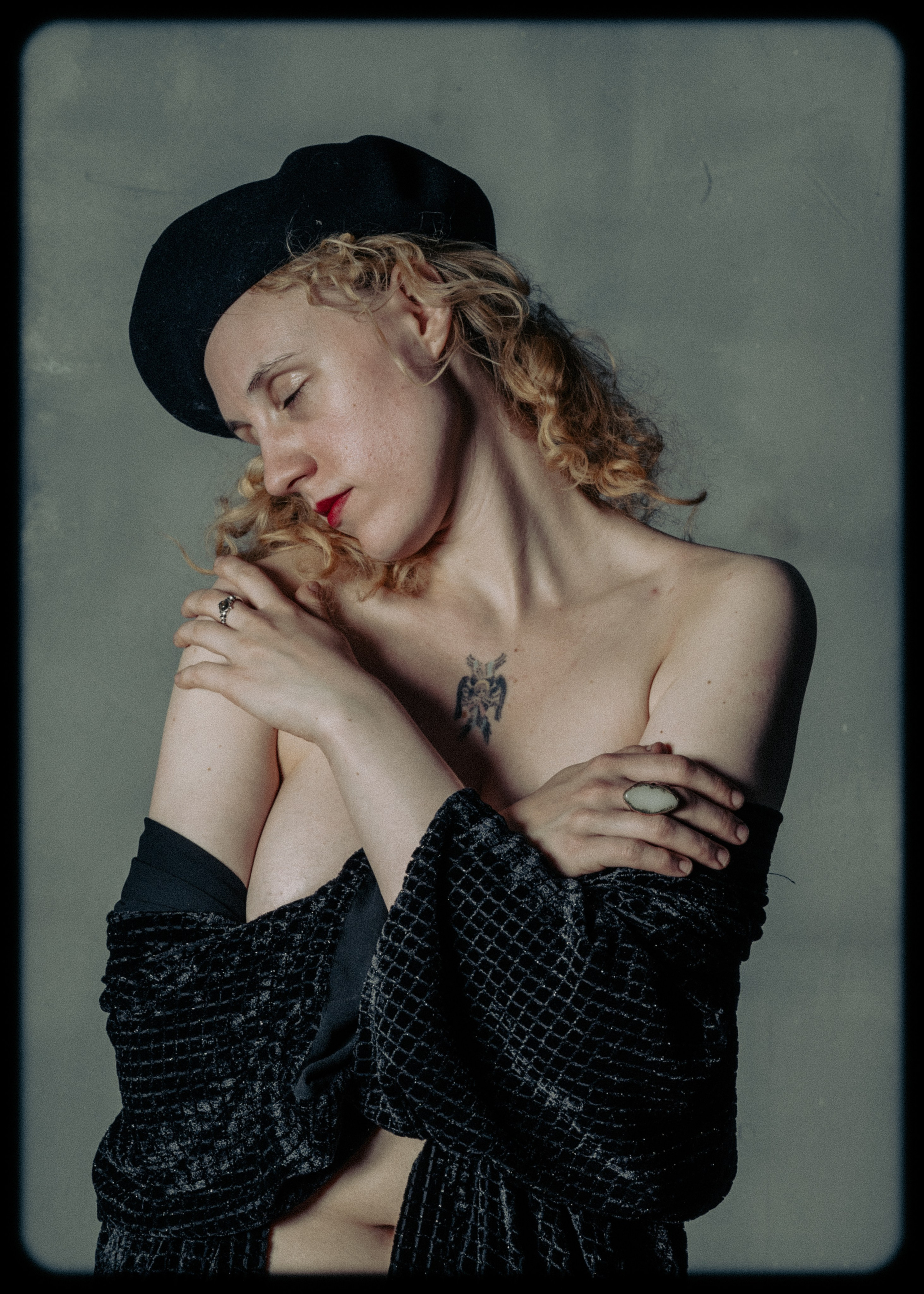 Студийная съемка. П&П — Полезное с Приятным. Фотоэкскурсии — Москва на память. Экскурсовод и фотограф в Москве. Увези столицу в своём альбоме!