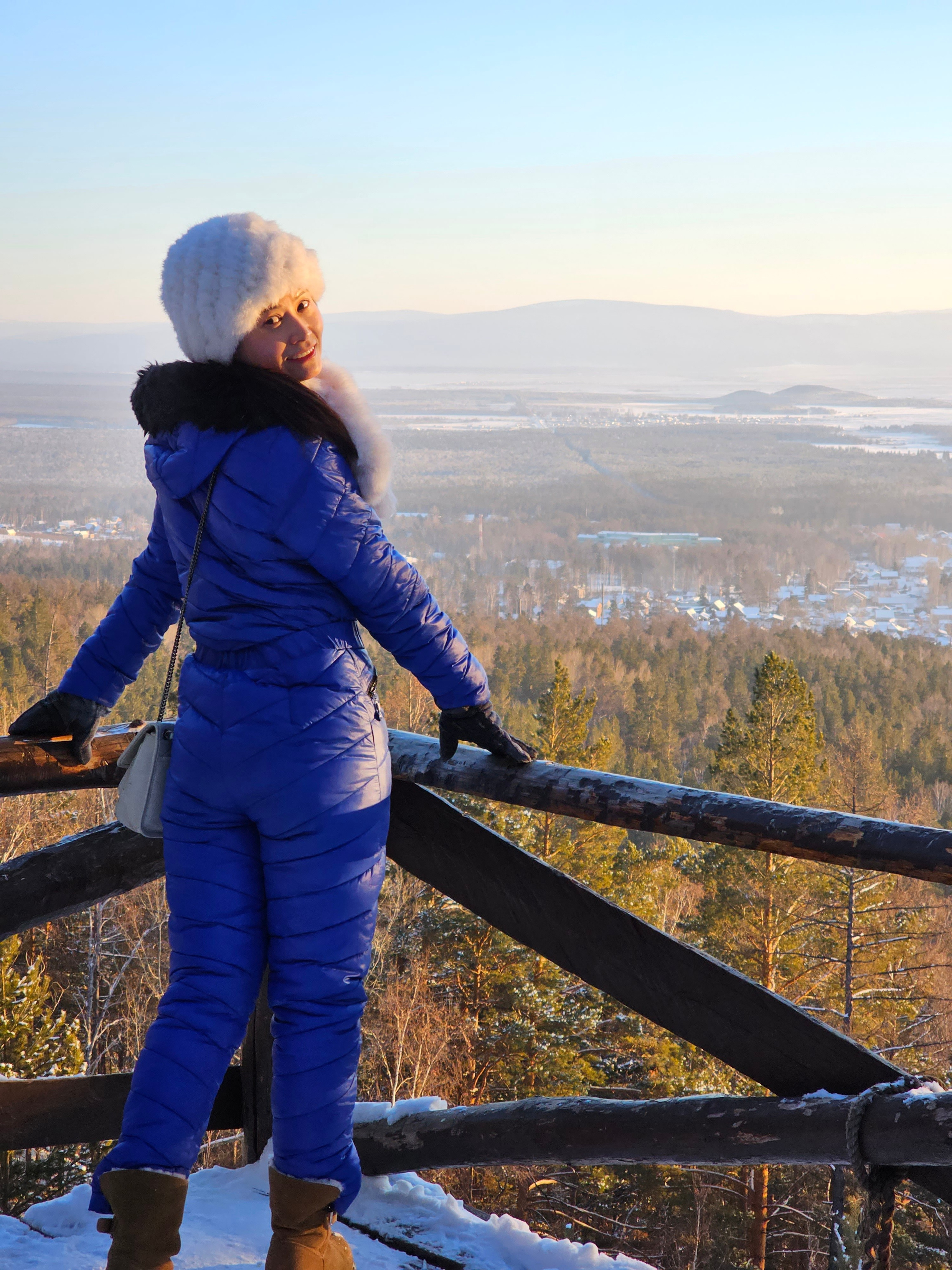 Комбинезон зимний синий напрокат в&nbsp;тур на&nbsp;Байкал. Размер&nbsp;42-44
