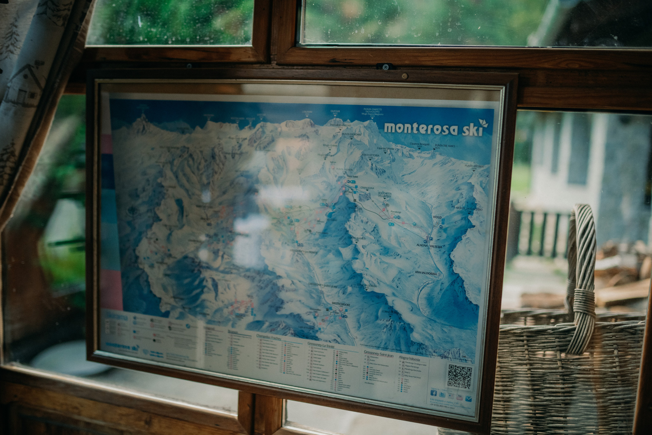 Mountains wedding. Photographer Vasilisa Gordeeva