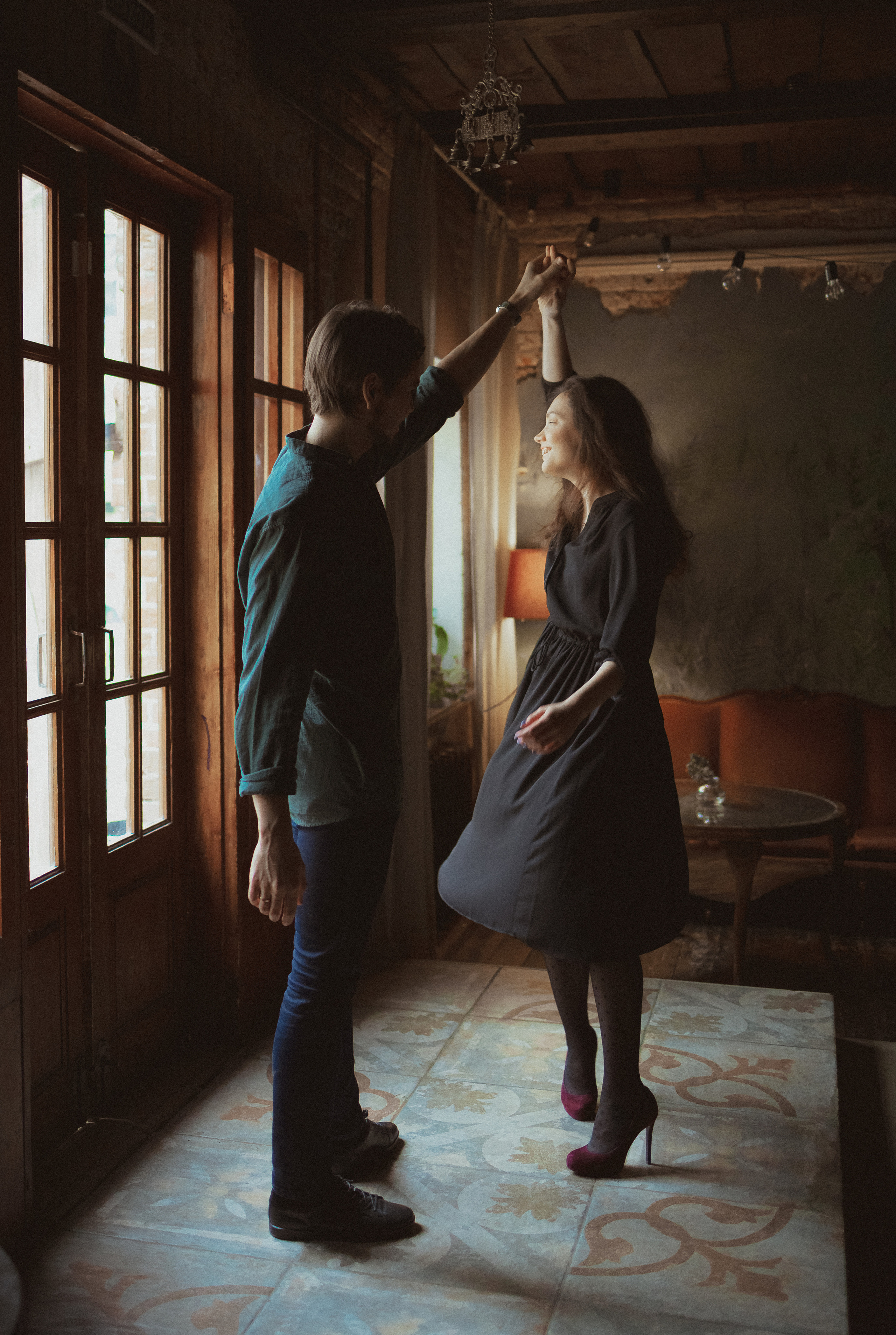 Галя и Андрей. Ангелина Богданова, междисциплинарная художница