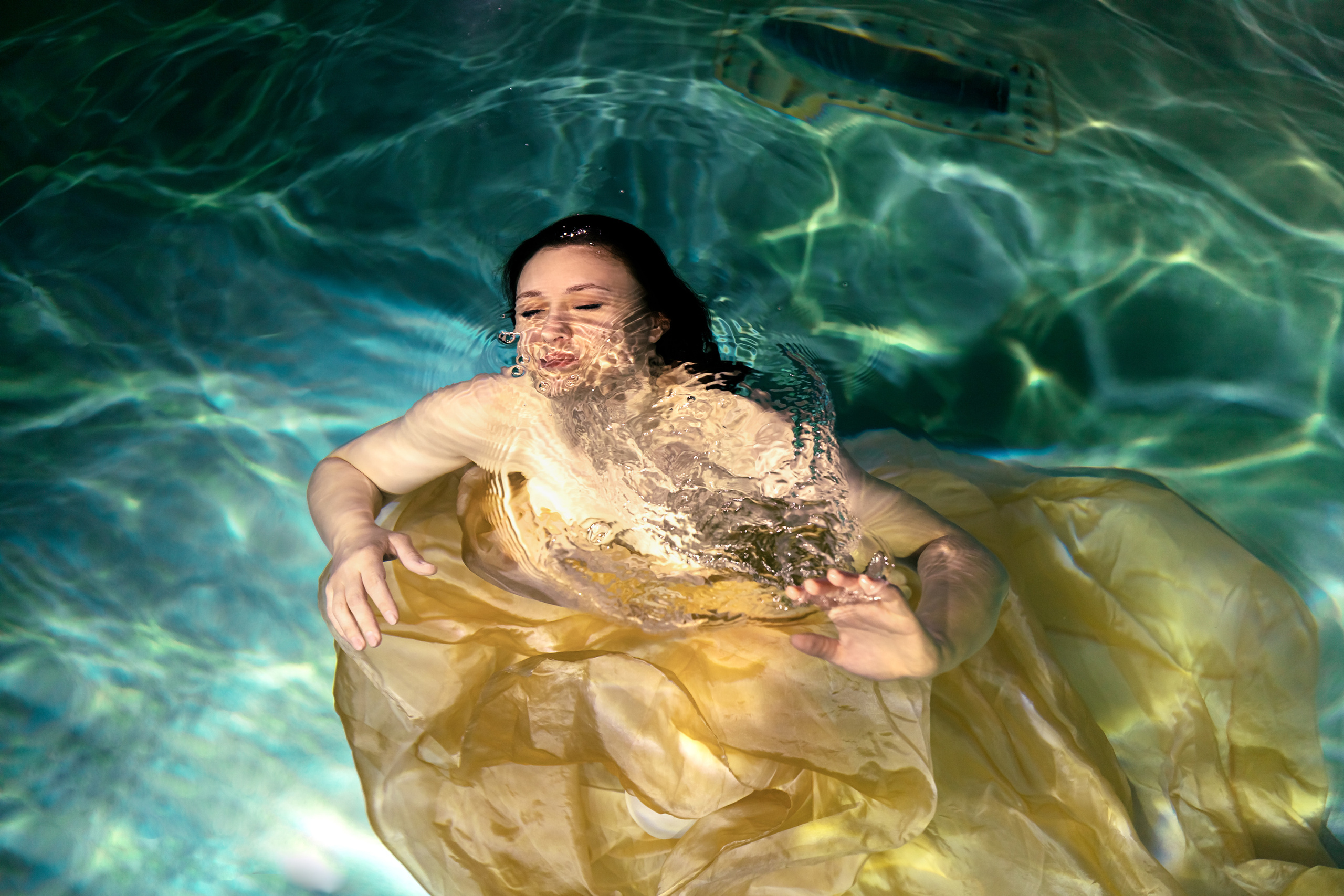 Под водой. Ангелина Богданова, междисциплинарная художница