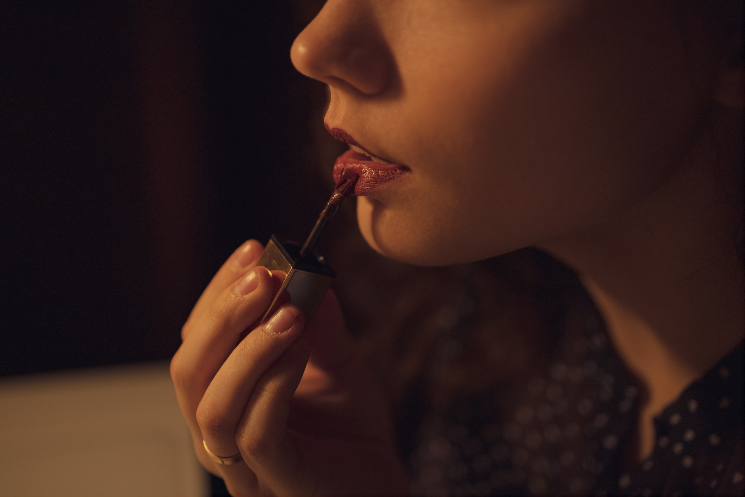 Галя, съемка дома. Ангелина Богданова, междисциплинарная художница