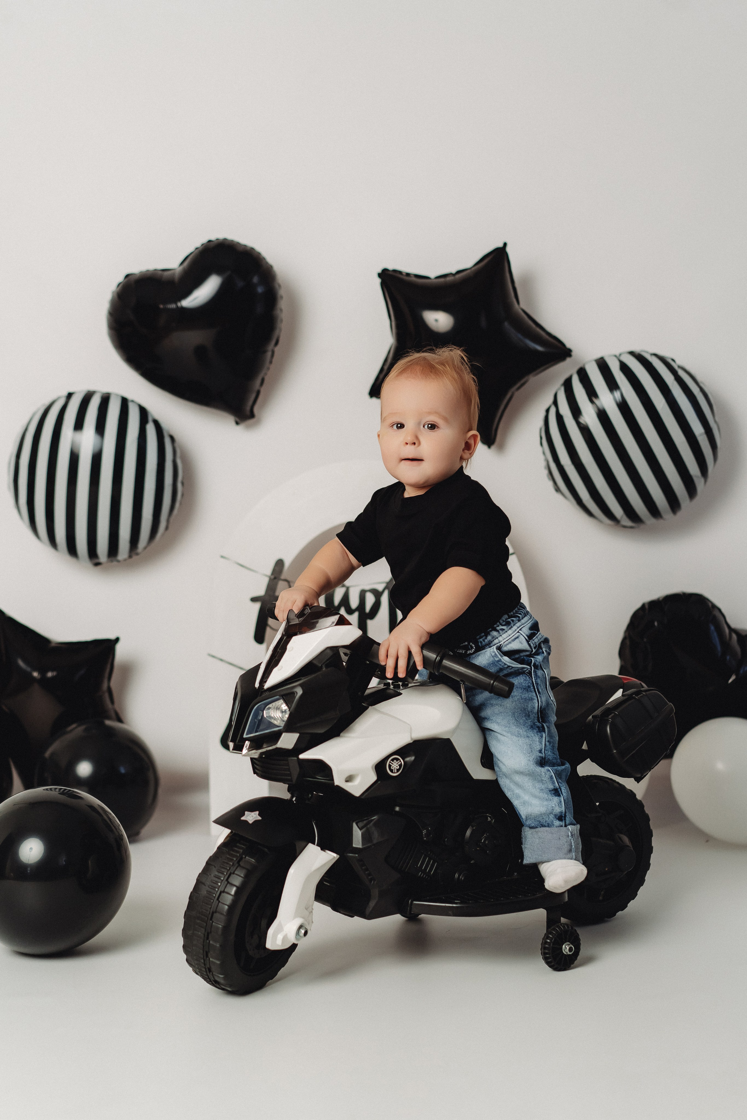 Мне 1 (2) годик. Семейный и контент фотограф в Красноярске Власова Екатерина