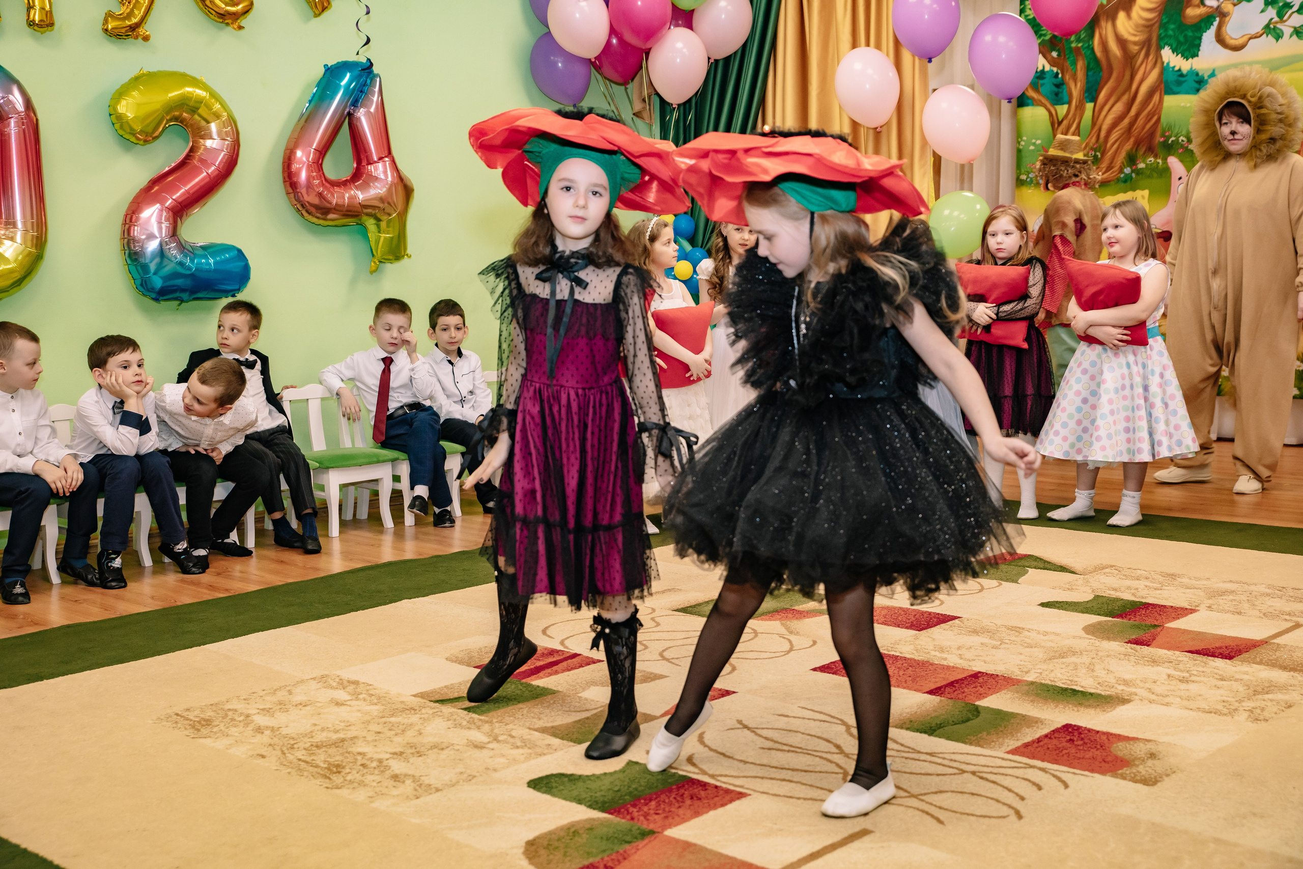 Группа «Сказка» ДС 69 Выпускной 2024. Фотограф в Москве Яна Полосина