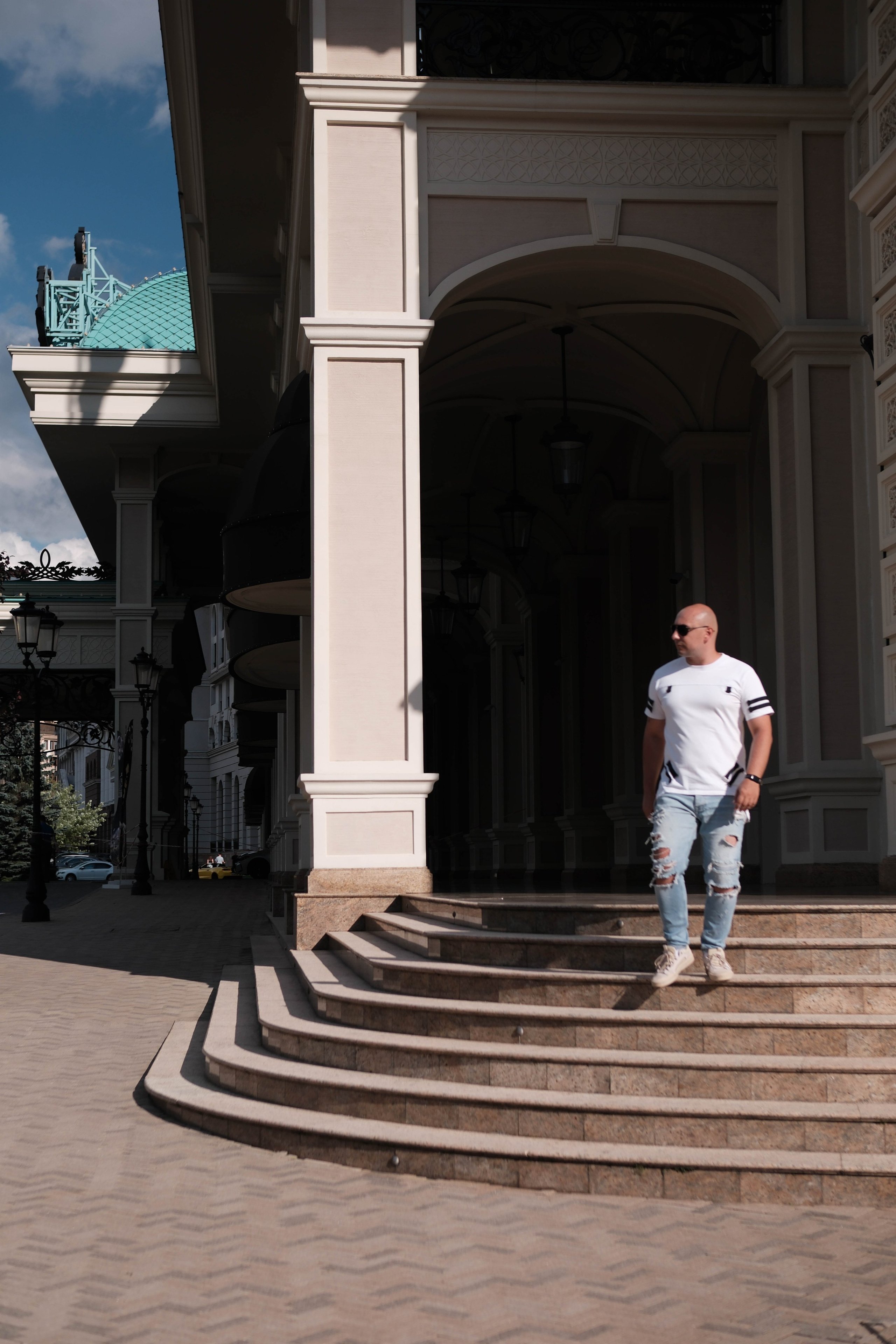 Дмитрий на кабриолете. Фотограф Черненко Дарья