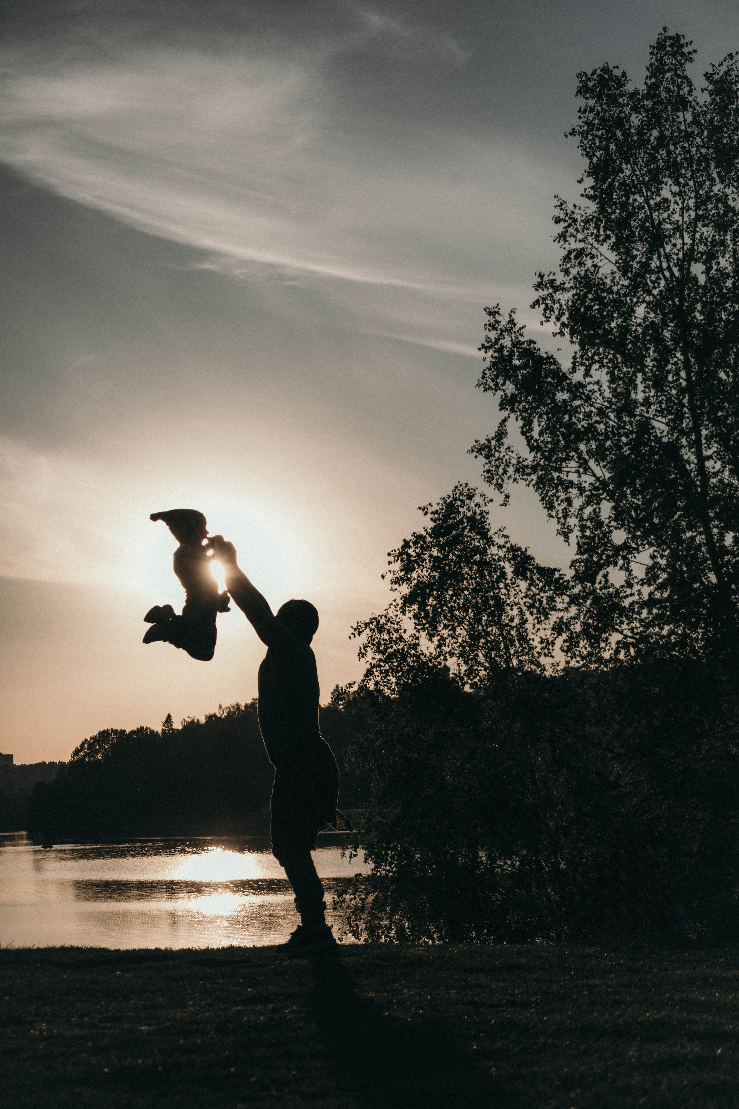 Закатная фотосессия папы и дочки. Семейный фотограф в Москве, Щелково, Фрязино _ Виктория Степанова