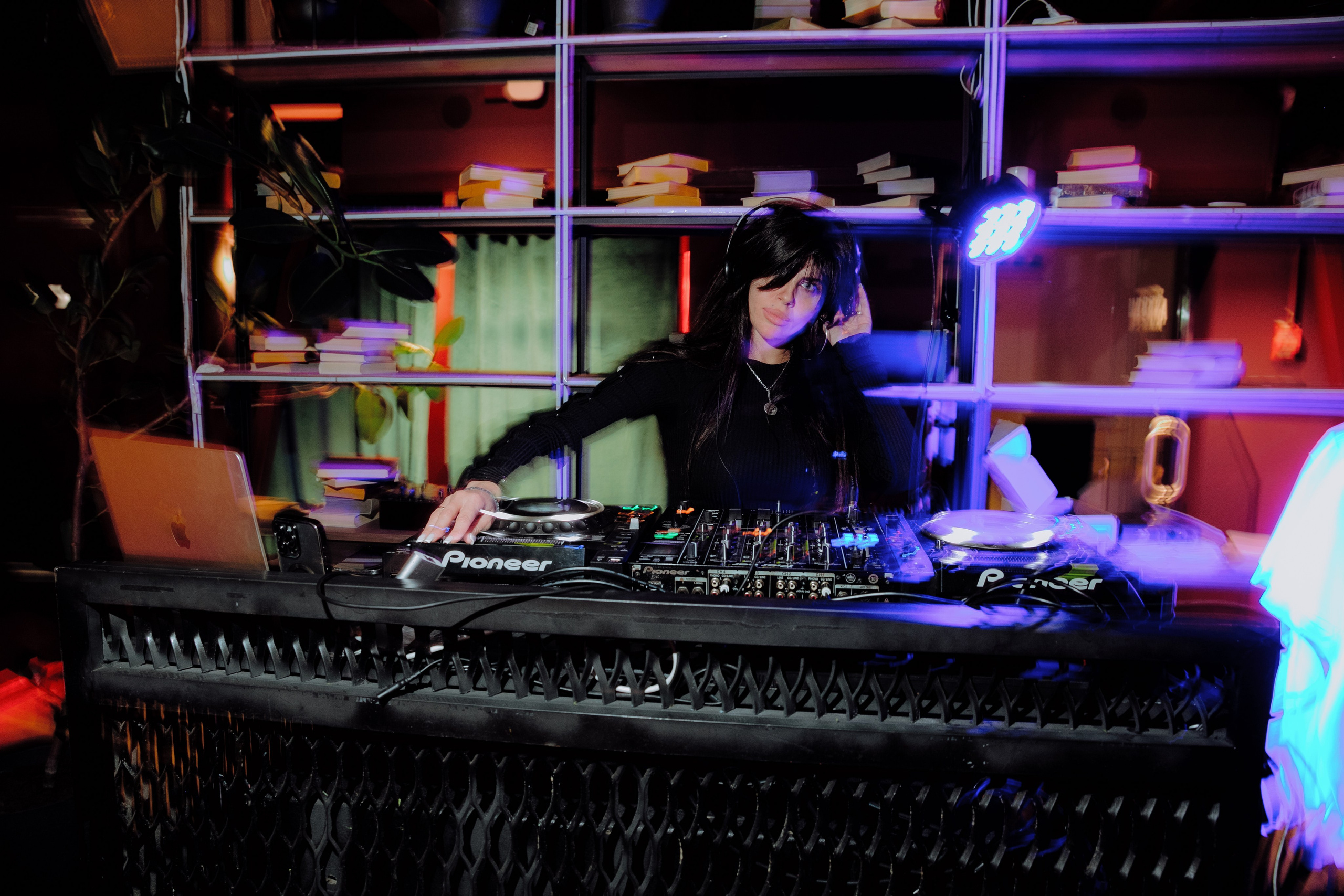 Презентация мерча Community music. Фотограф Аникеева Алина, Рязань/Москва