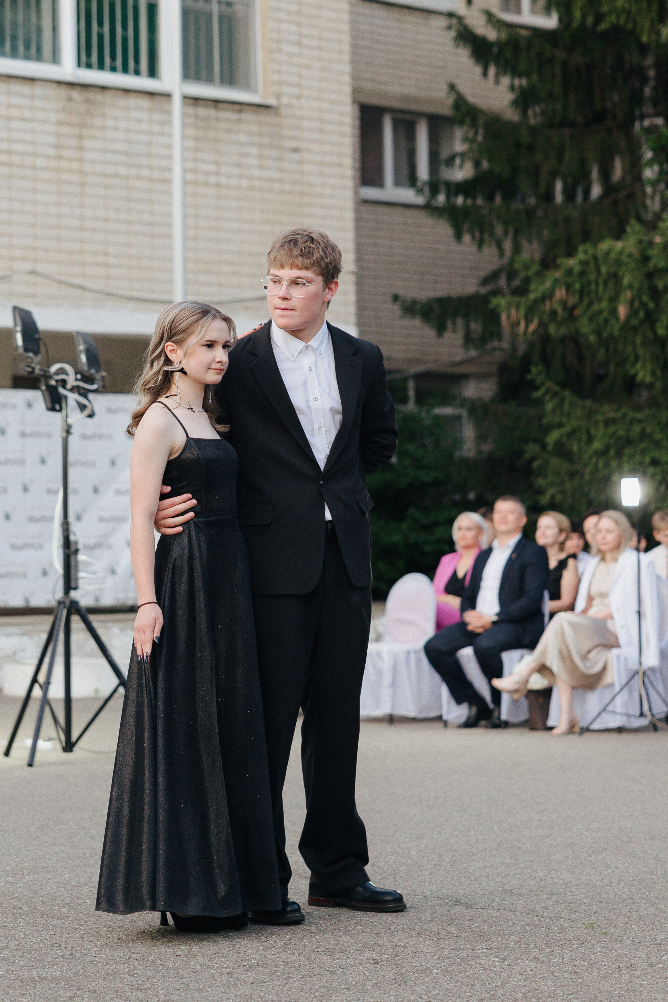 Вручение аттестатов. Свадебный фотограф Роман Еремеев