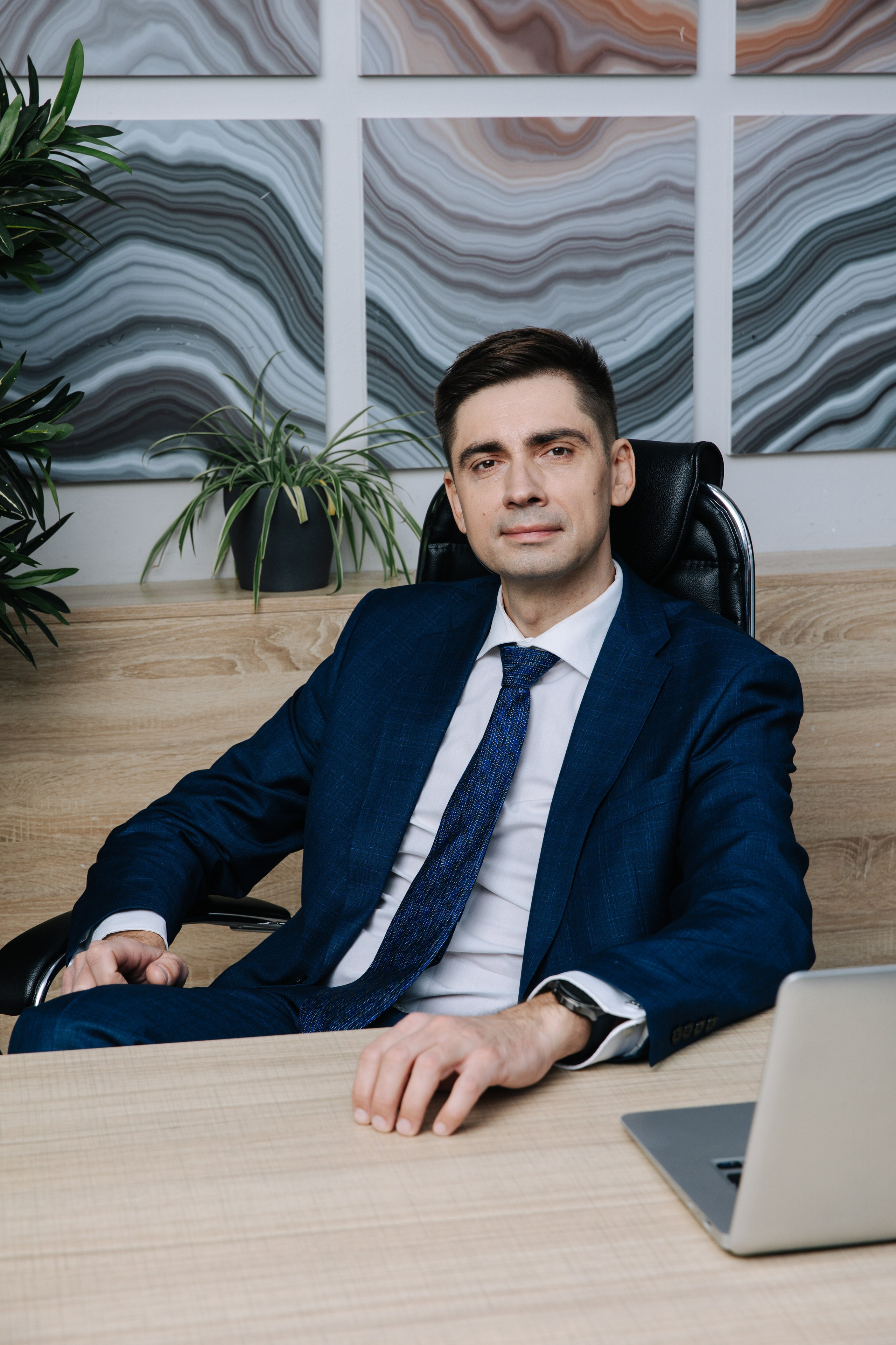 Компания «Актив». Фото команды. Бизнес-фотограф в Москве — Виталий Агабабян