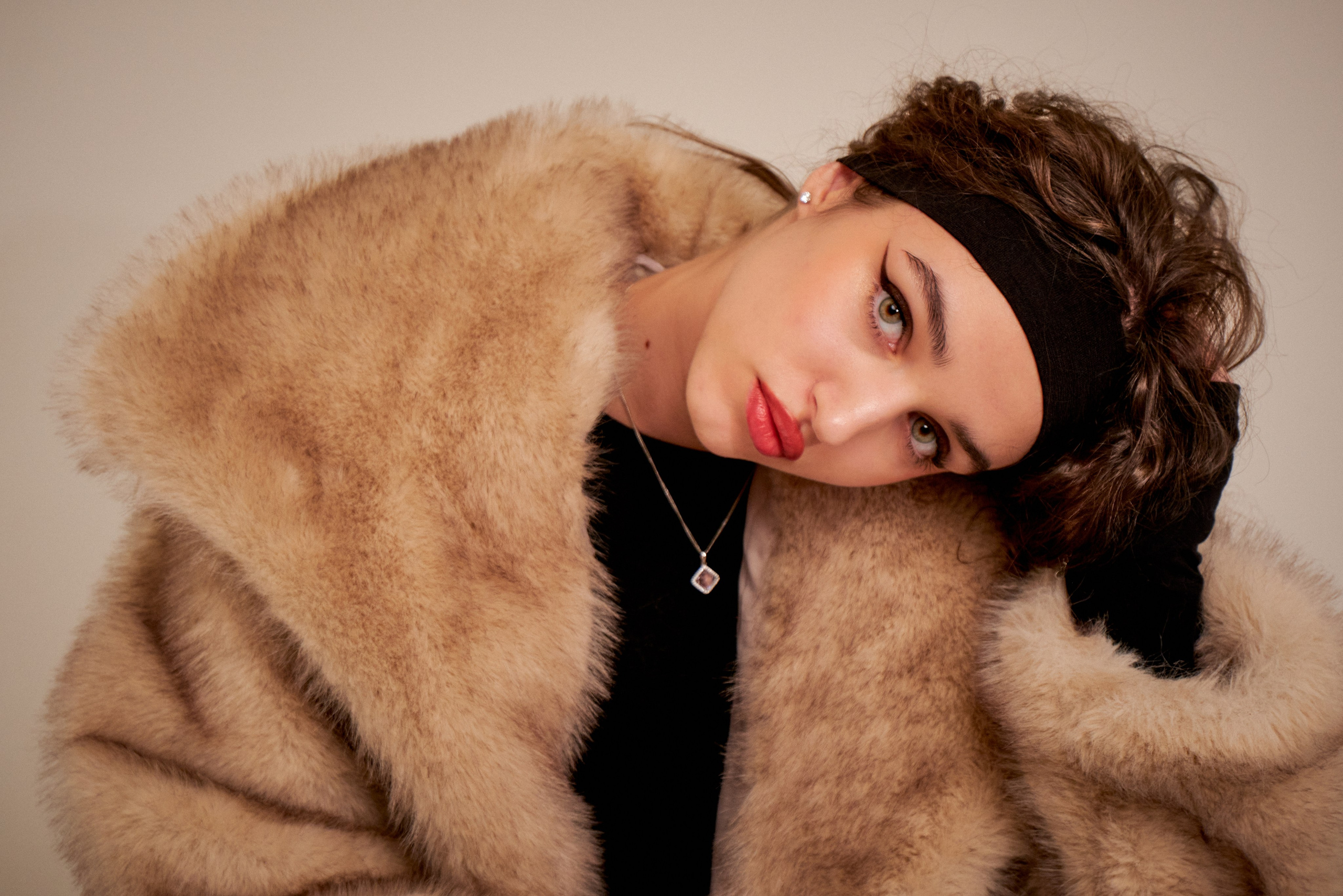 Фотосессии на циклораме. Арт-фотограф Игорь Громов в Томске