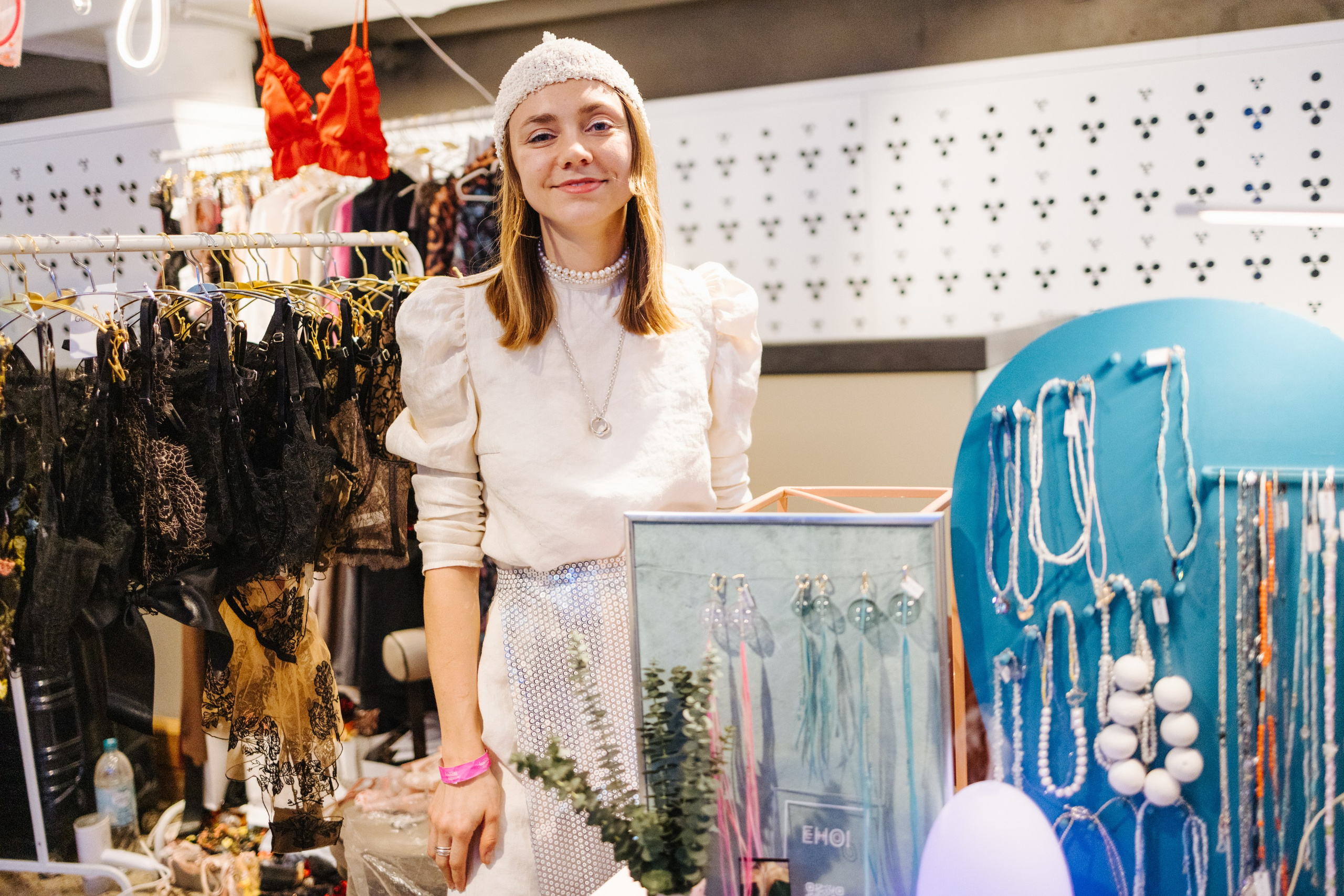 2–3 марта 2024 в пространстве «Три вокзала. Депо» / День 1 / фото Валерий Белобеев. Фотоотчеты «Ламбада-маркета»