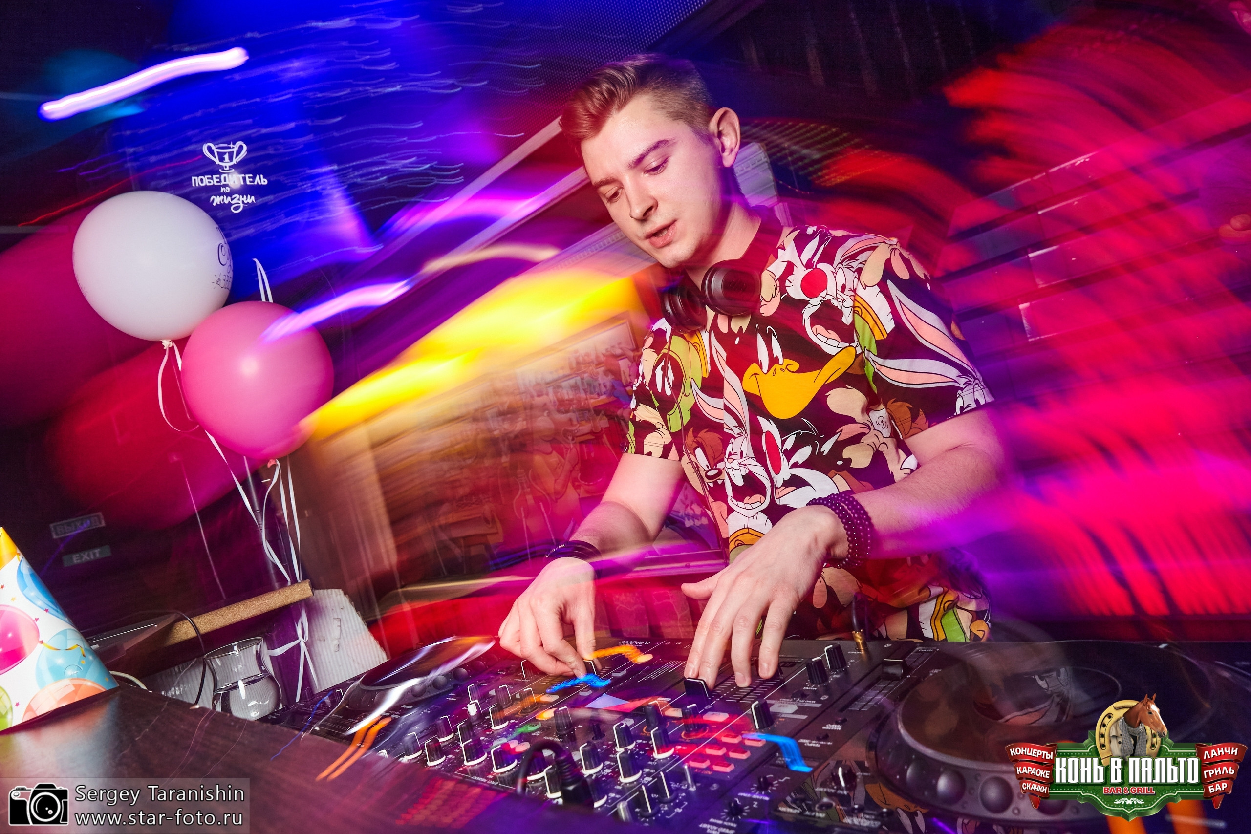 Ночной клуб. Фотограф в Самаре Сергей Таранишин