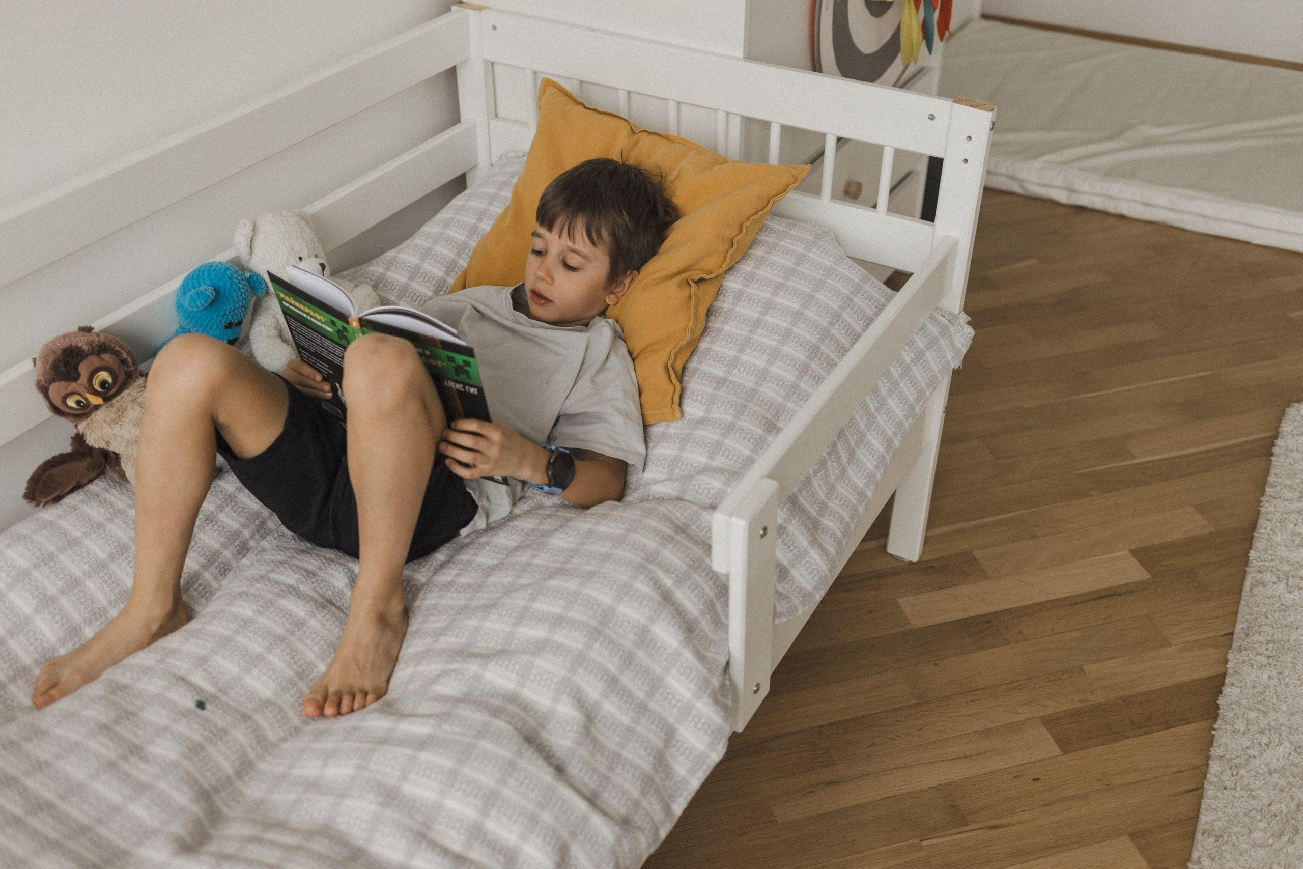 Катя, Паша, Валера и Родион ждут братика. Семейный фотограф в Москве