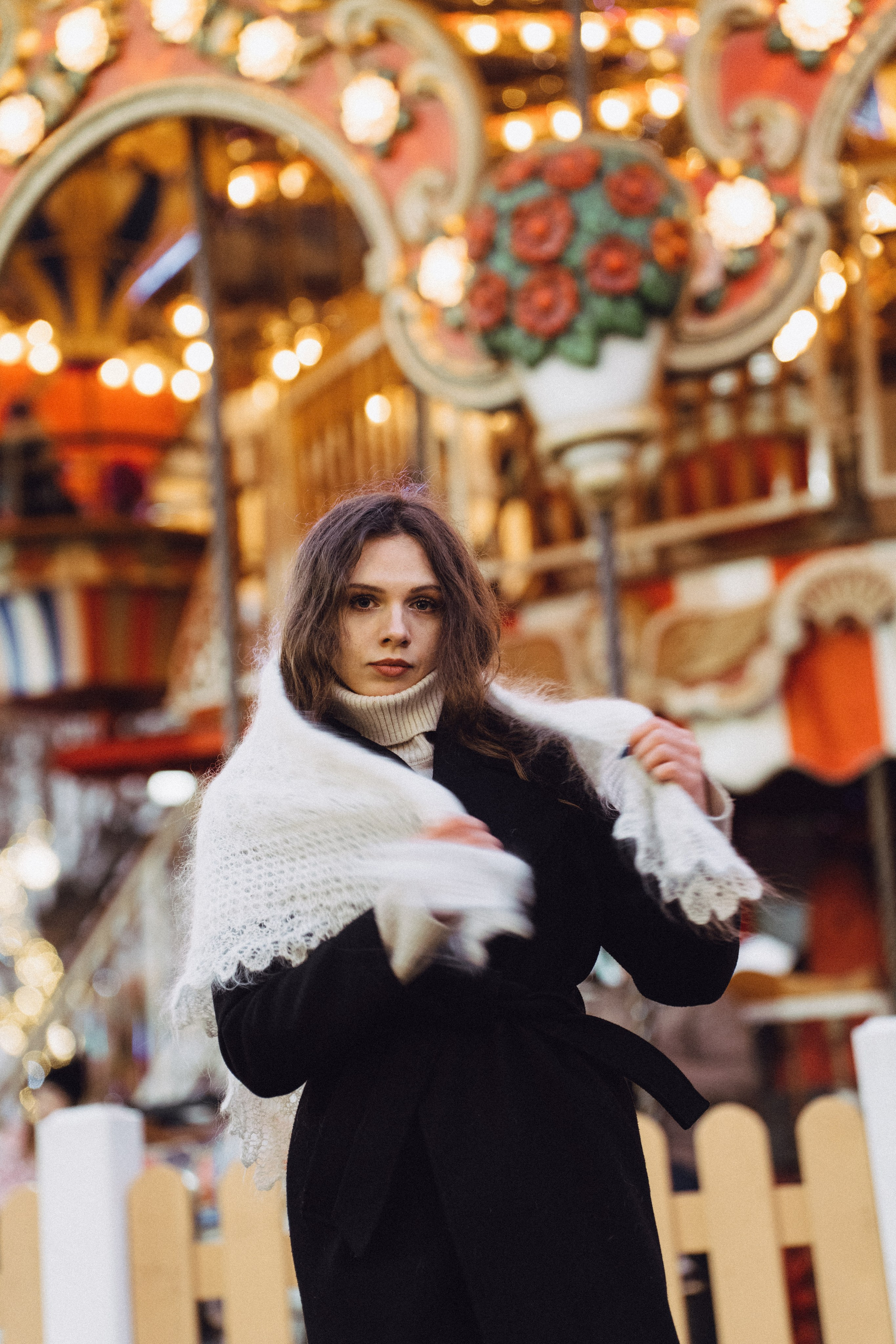 ПРОГУЛКА НА МАНЕЖНОЙ ПЛОЩАДИ ДЛЯ ДЕВУШКИ ПЕРЕД НОВЫМ ГОДОМ (НОВОГОДНЯЯ ФОТОСЕССИИЯ НА МАНЕЖНОЙ ПЛОЩАДИ). Профессиональный фотограф, Санкт-Петербург — Виктория Богомолова