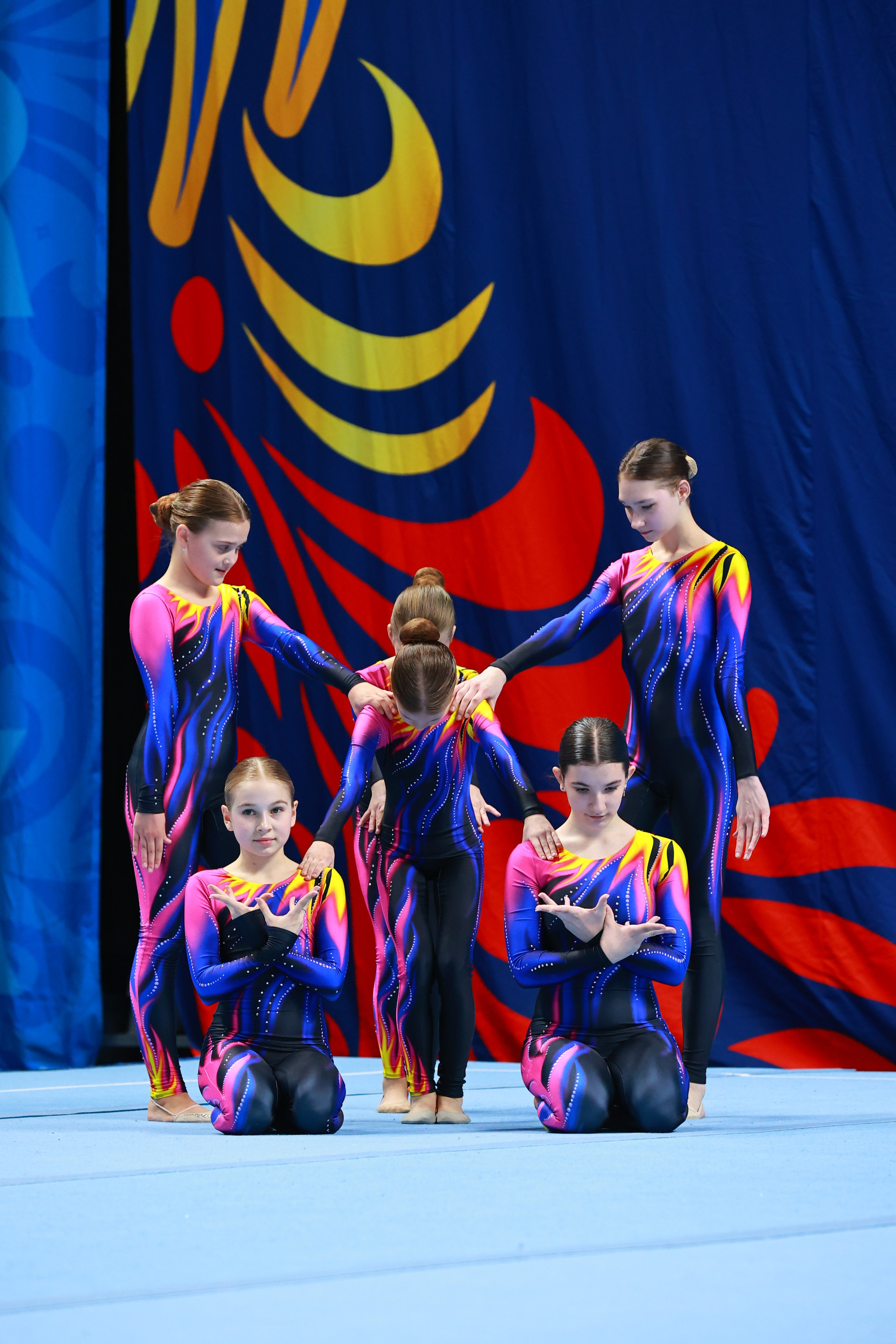 Спортивно акробатический танец. Студия акробатики и развивающей гимнастики «Acrostars»