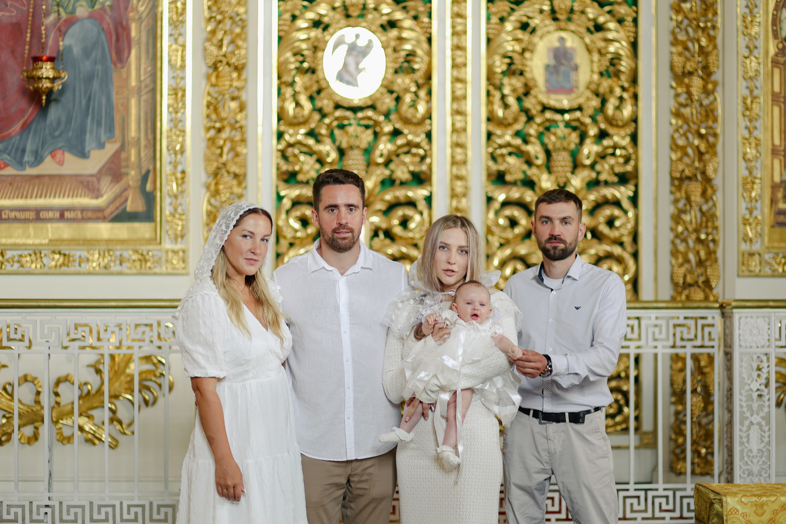 Крещение Софии. Репортажный и портретный фотограф в Санктпетербурге. Видиосъемка мероприятий в Санкт-Петербурге