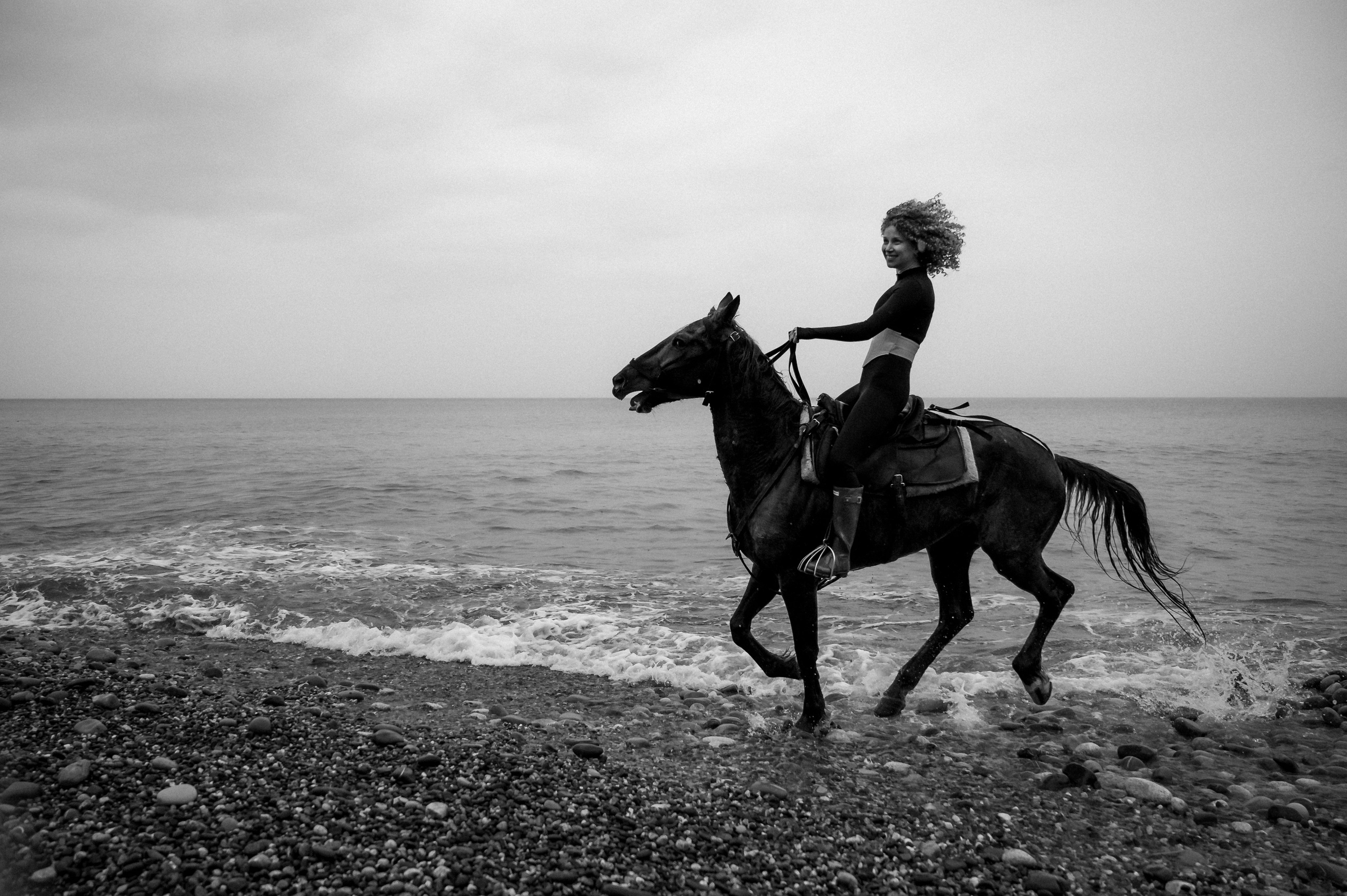 Вскачь по волнам. Фотограф Сергей Суслов | Сочи