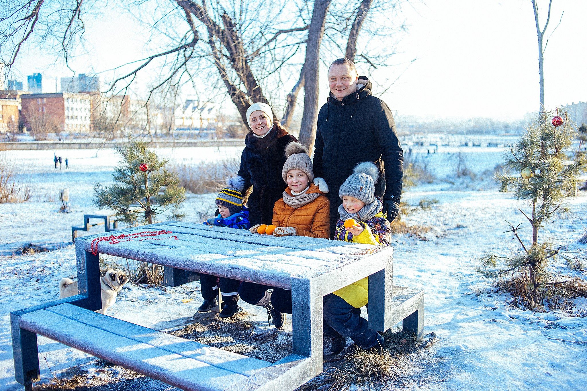 Зимняя фотопрогулка на мещерском озере с мандаринами. Детский и семейный фотограф, фотограф мероприятий Нижний Новгород